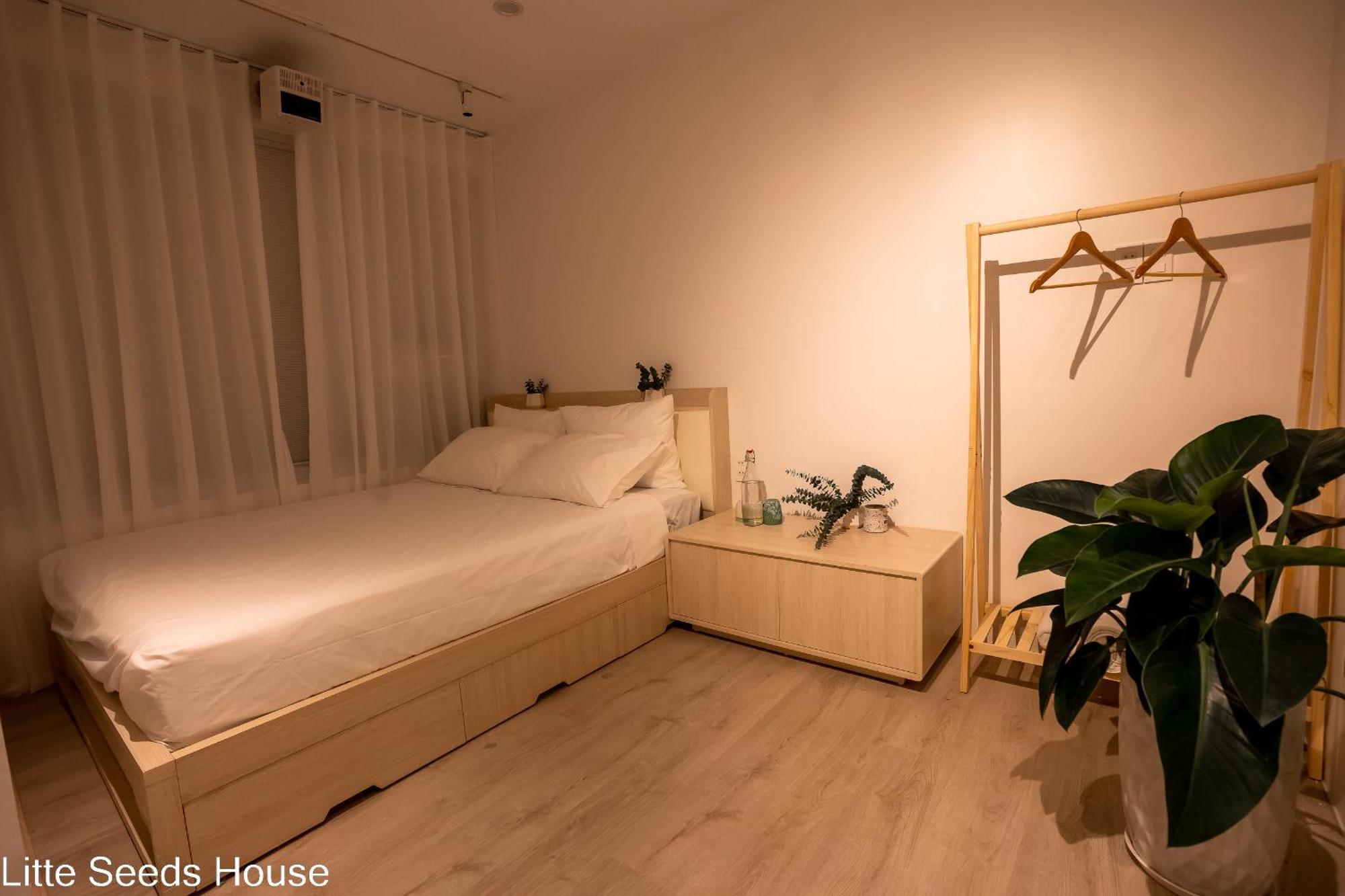 Bahay bakasyunan Little Seeds House-hanoi, 4brs,cinema, Old Quarter Hanoi