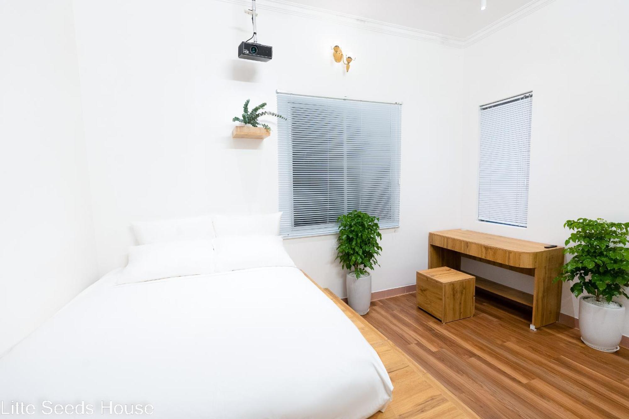 Little Seeds House-hanoi, 4brs,cinema, Old Quarter *