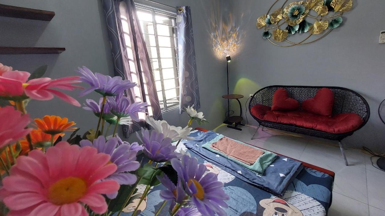 Homestay Alley *