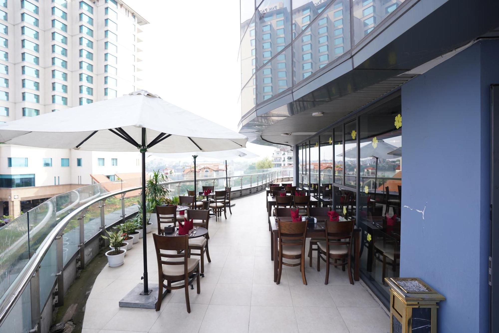 Aparthotel Netland Westlake Legacy Hanoi