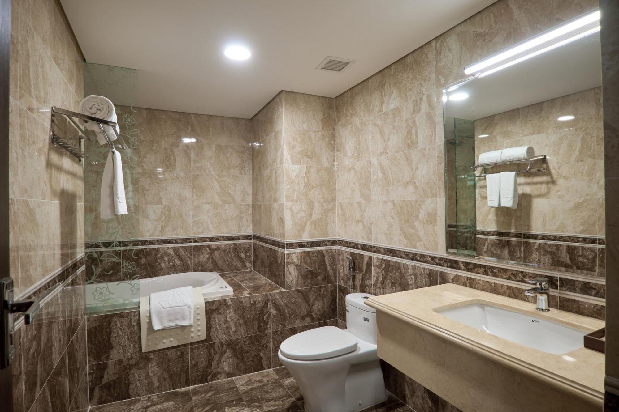 Aparthotel Netland Westlake Legacy Hanoi