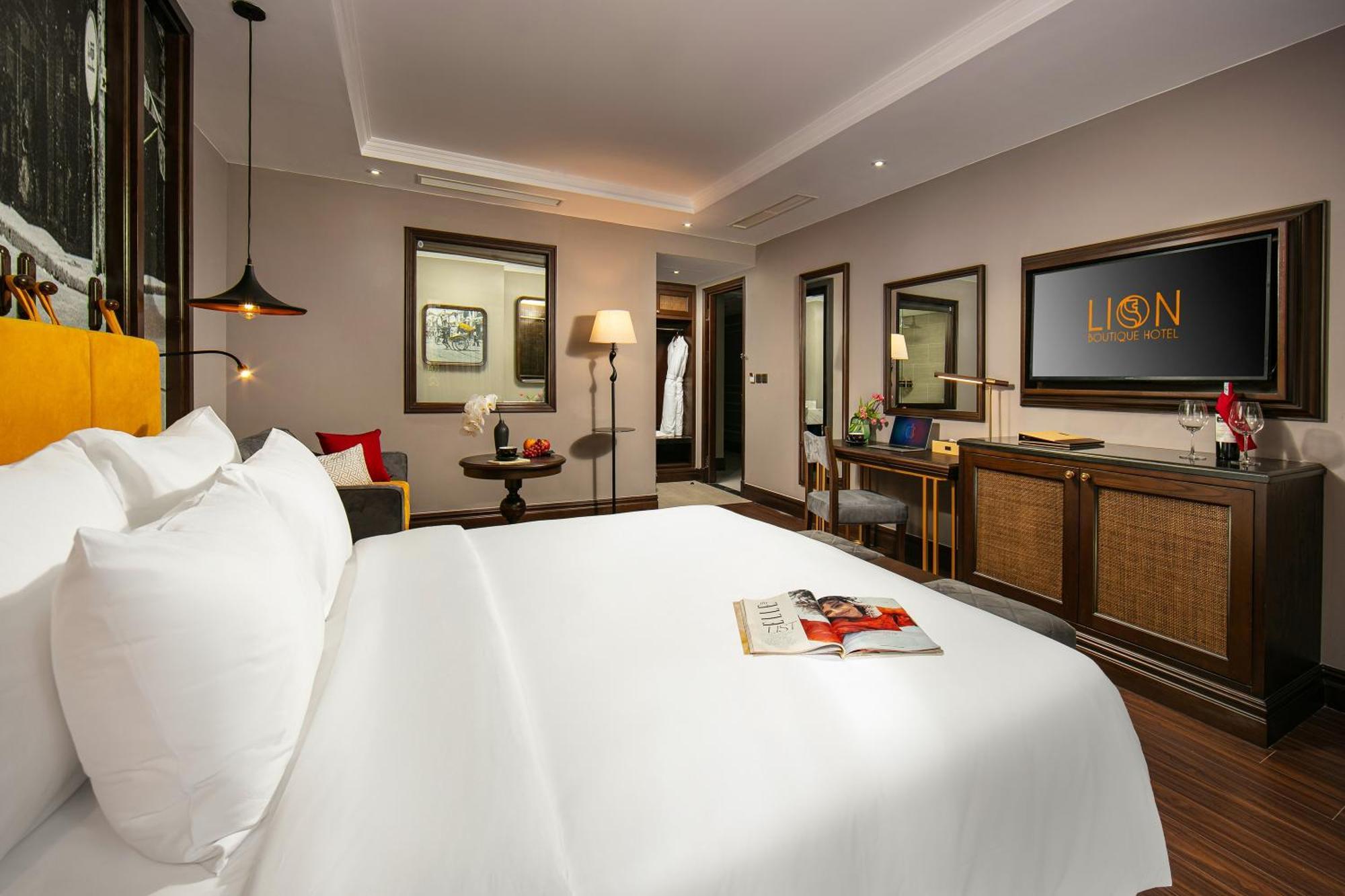 Hotel Lion Boutique & 4*
