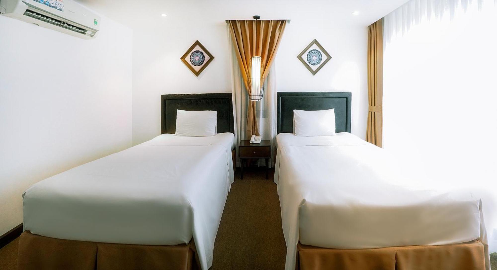 Rosa Hotel 3*