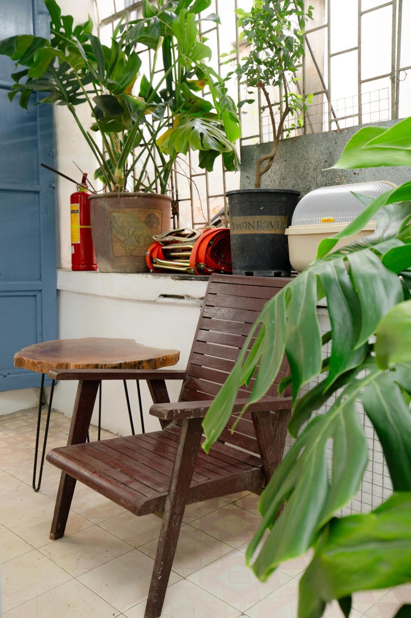 Sisan 2 Phong Ngu Hang Bong Hoan Kiem- 5p Ra Pho Di Bo Apartment