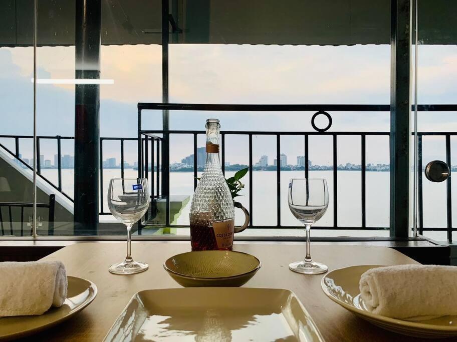 Căn hộ Mhouse 127 Waterfront 2 *
