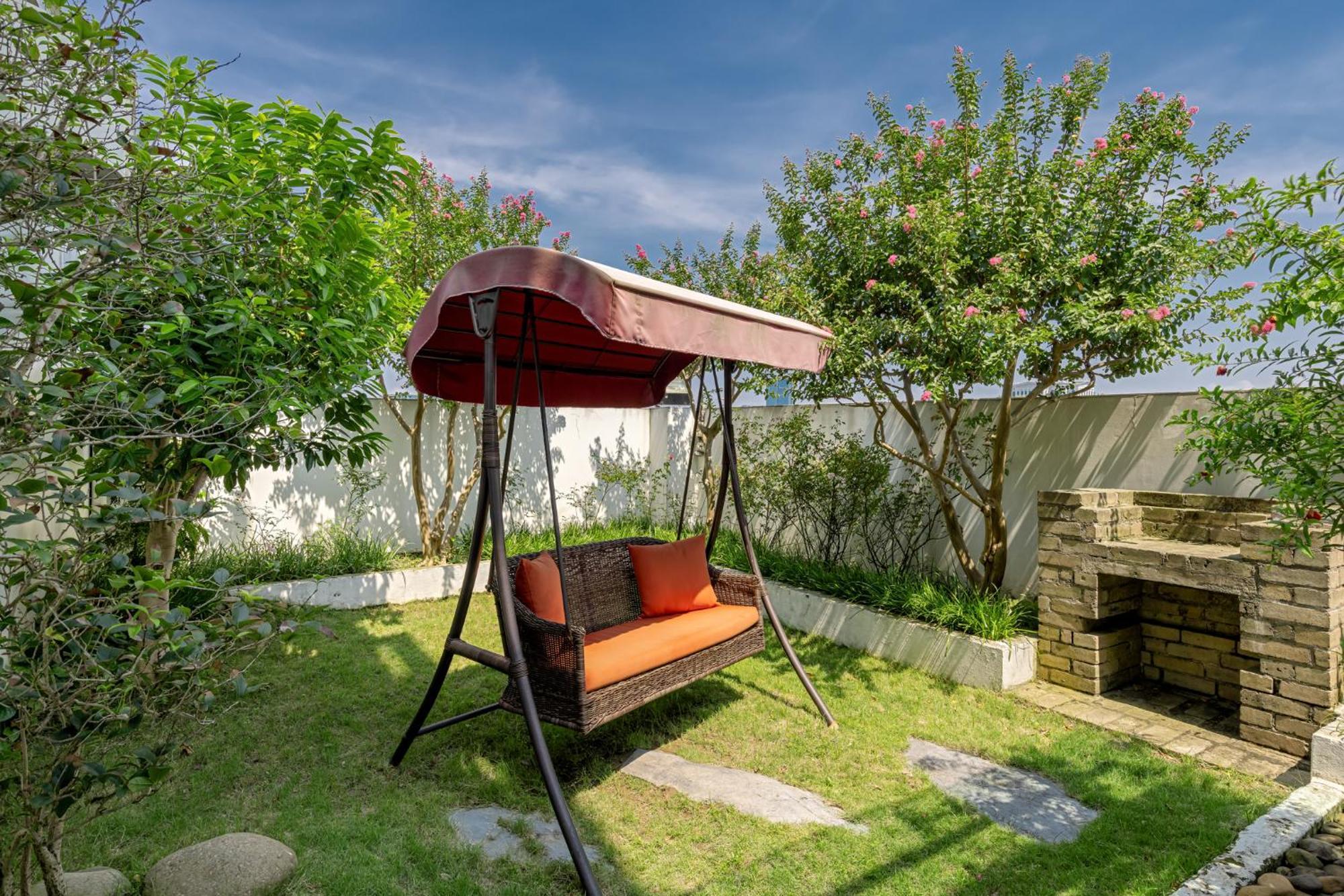 Somerset Hoa Binh Apartment *
