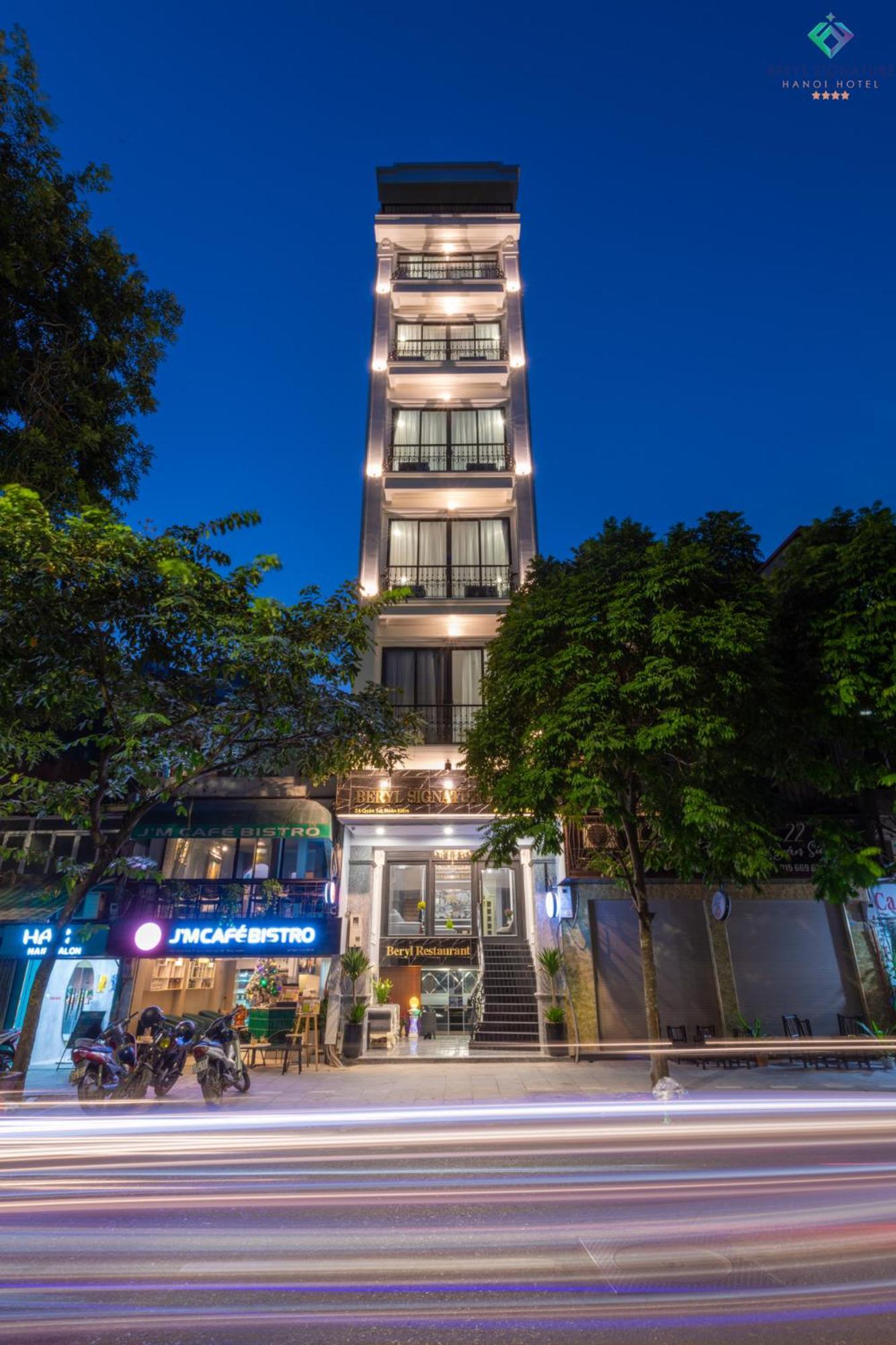 Hotel Beryl Signature & Travel