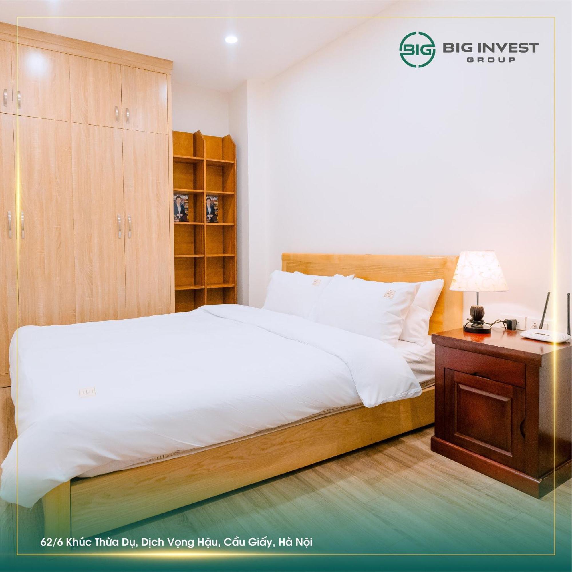 Big Ha Noi Apartment *