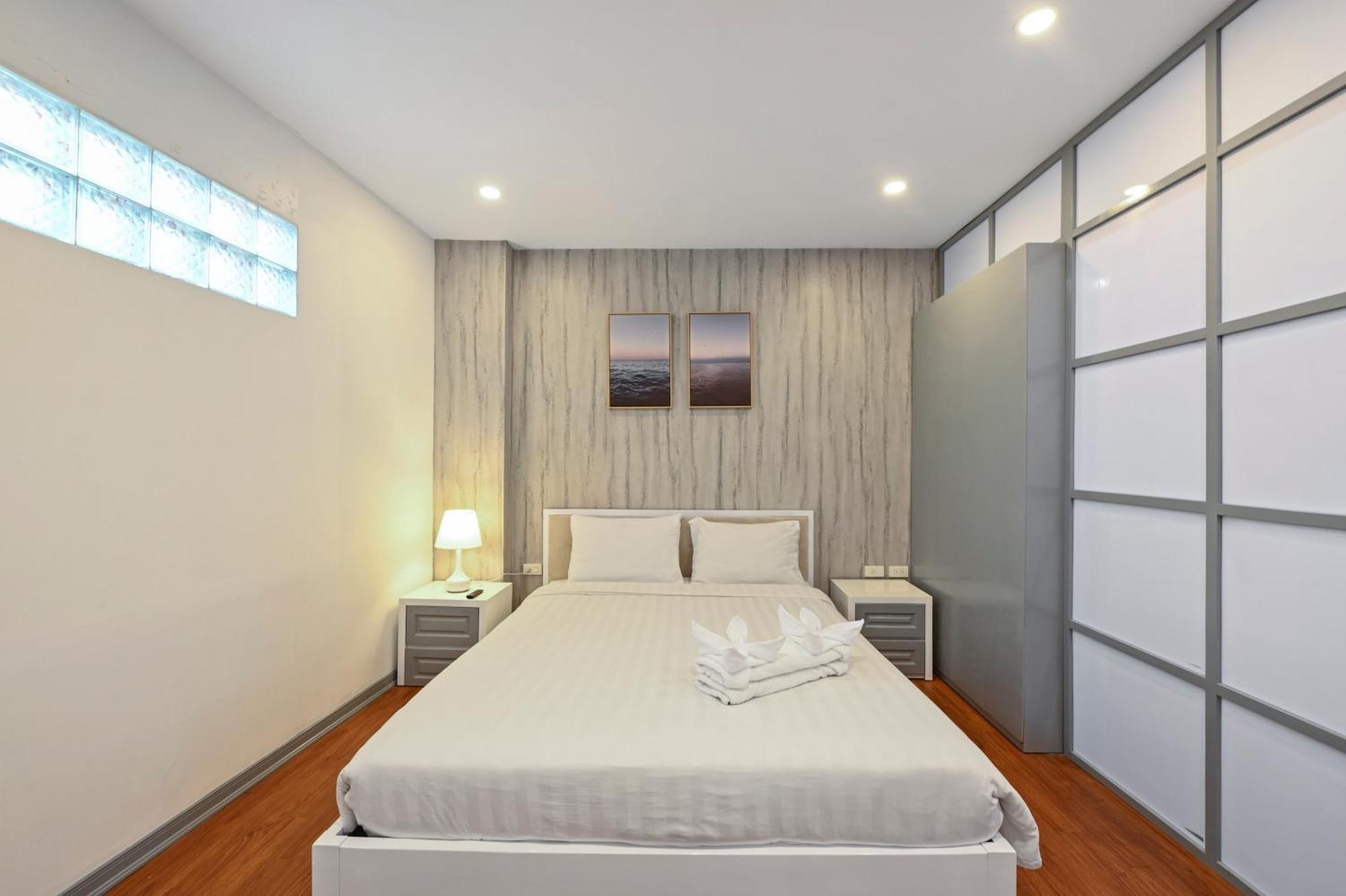 22housing 20 Linh Lang Hanoi