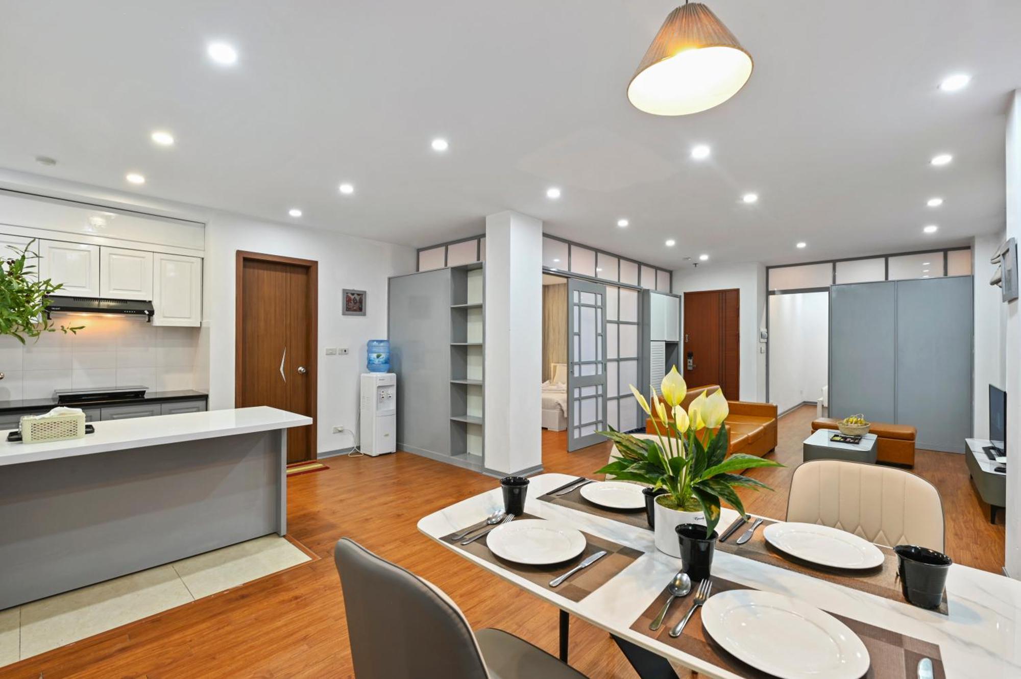 22housing 20 Linh Lang * Hanoi