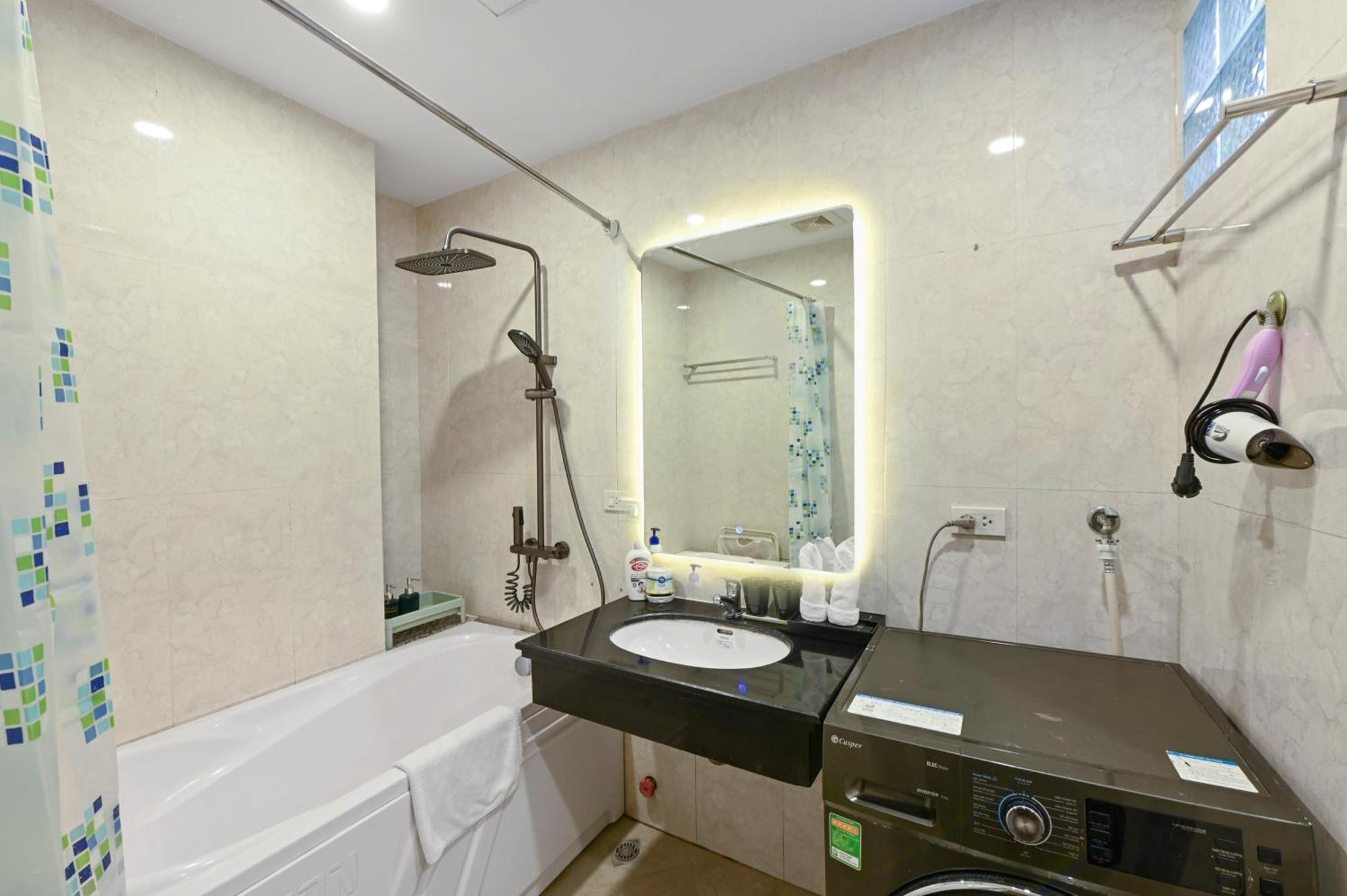 22housing 20 Linh Lang * Hanoi
