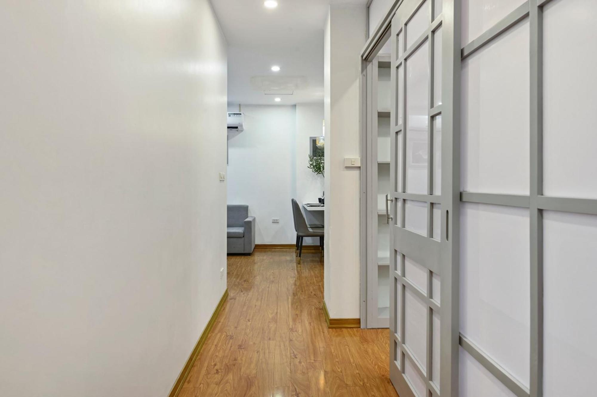 Apartment 22housing 20 Linh Lang *