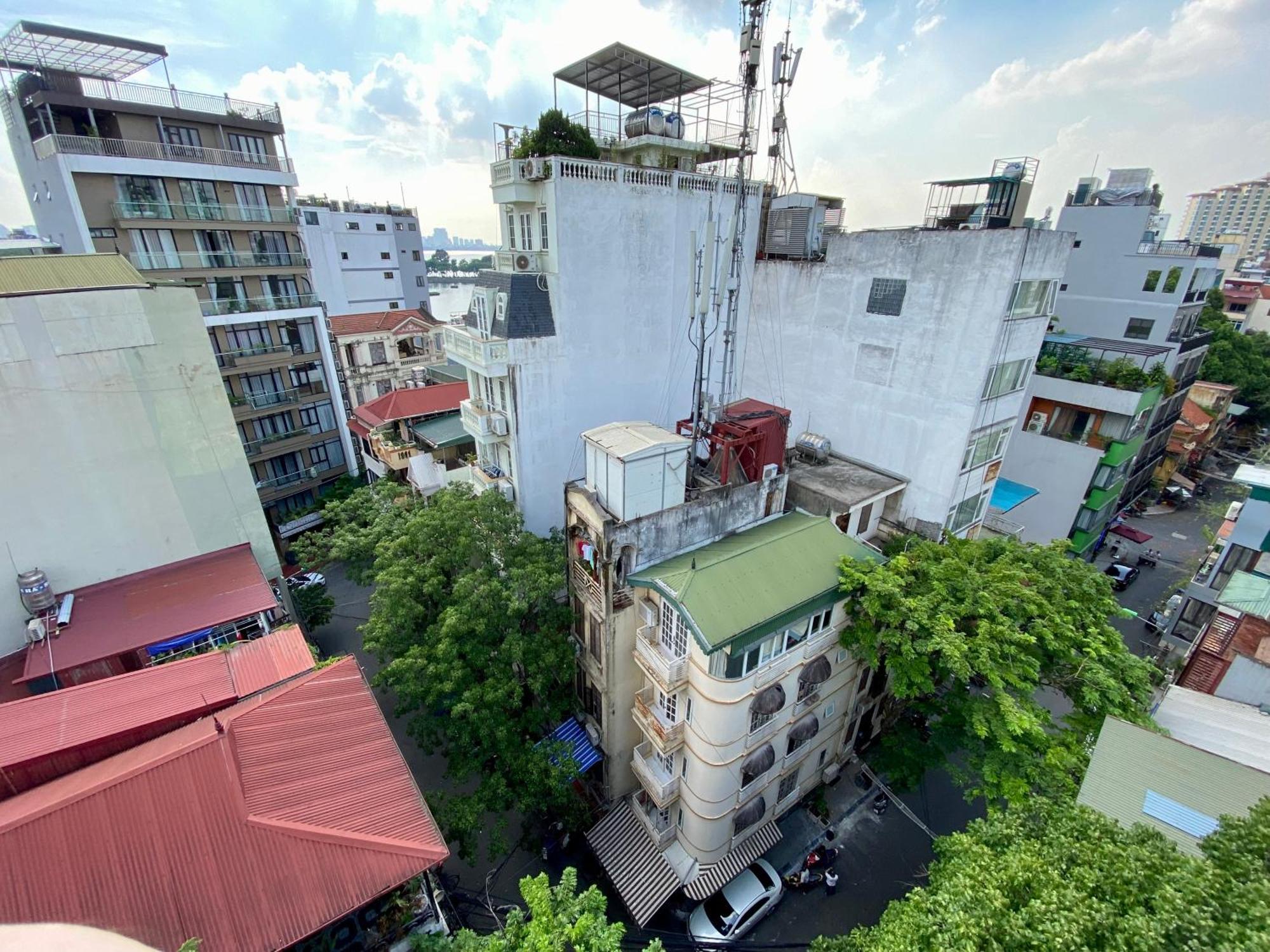 The Quarter Apartment