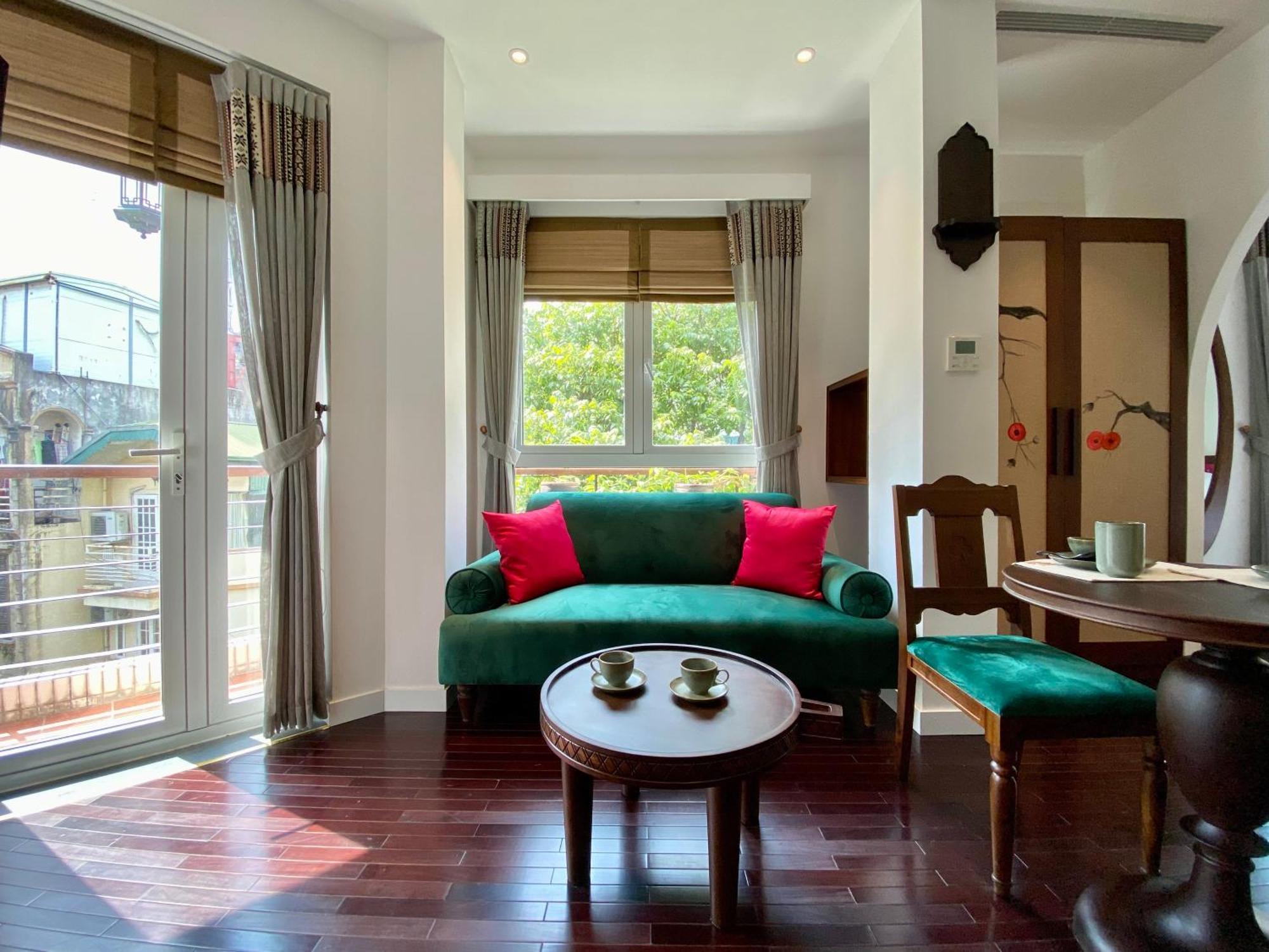 The Quarter Apartment *