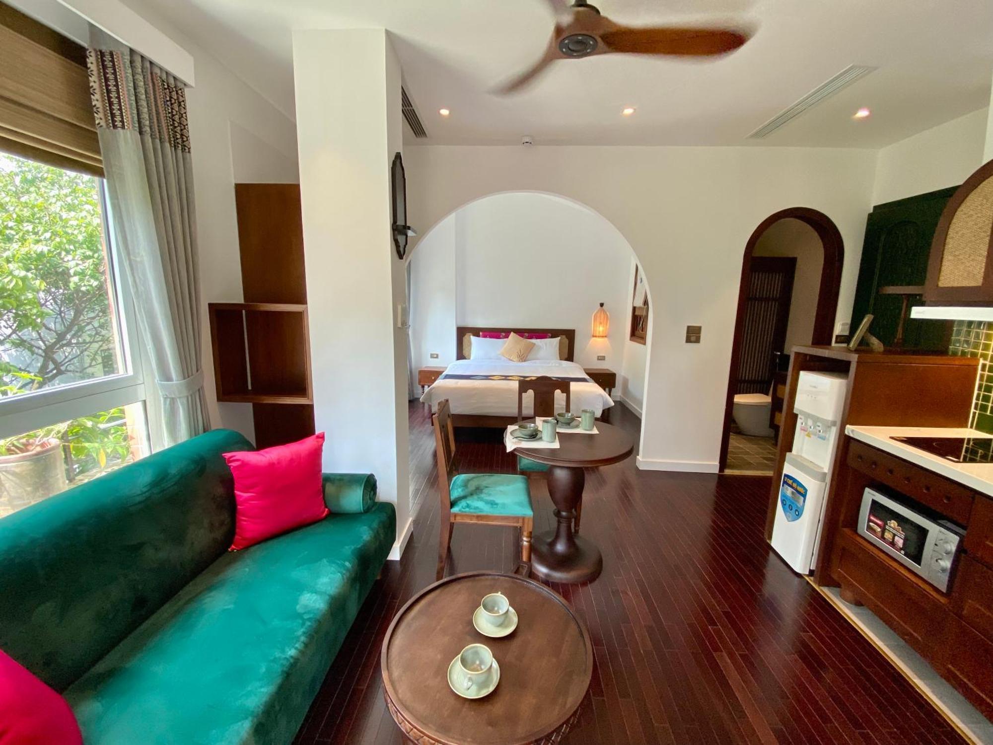 The Quarter Apartment