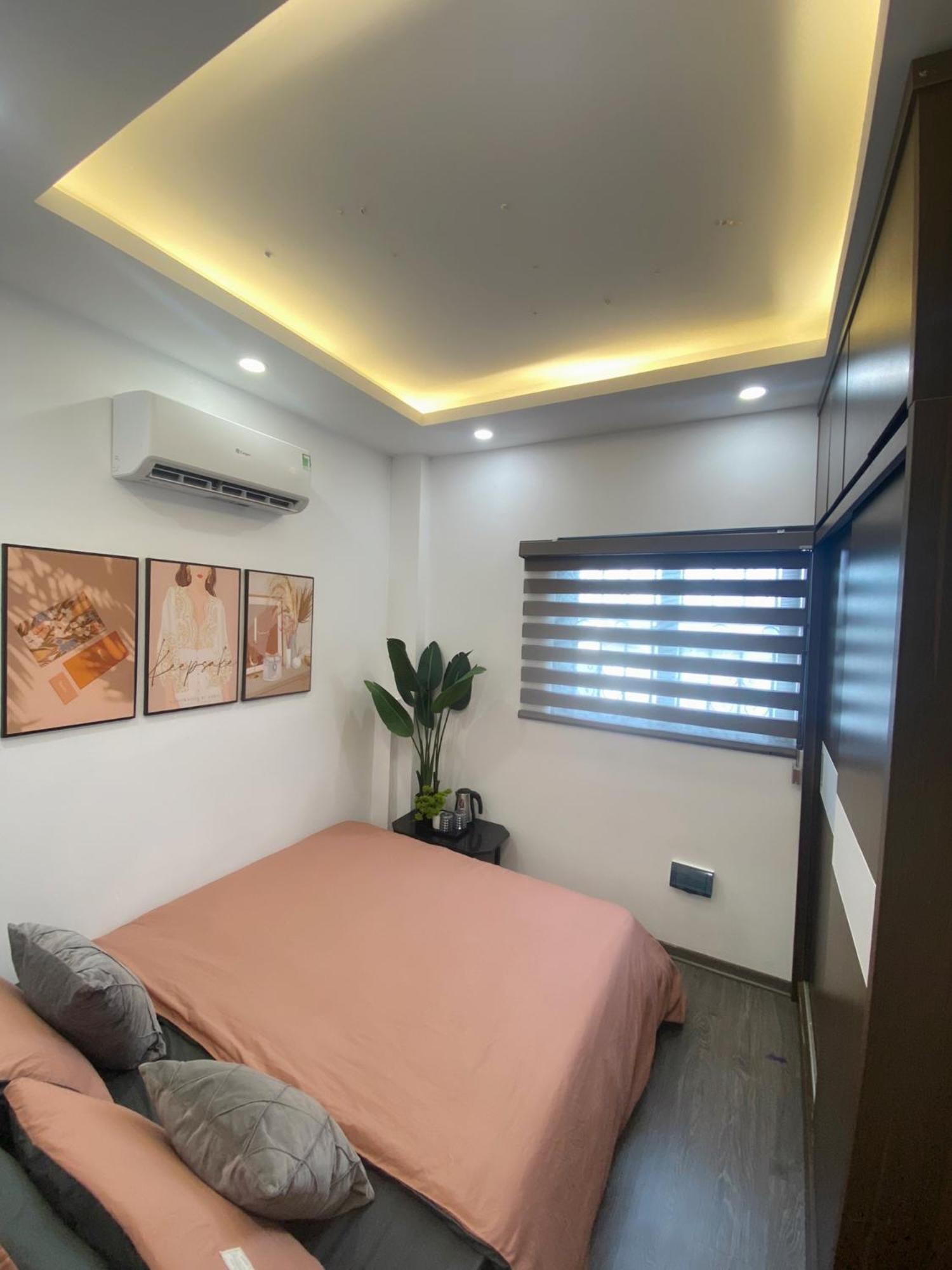 Michi House Chuong Duong Do, Can Ho 2 Phong Ngu 300m Toi Ho Guom Hanoi