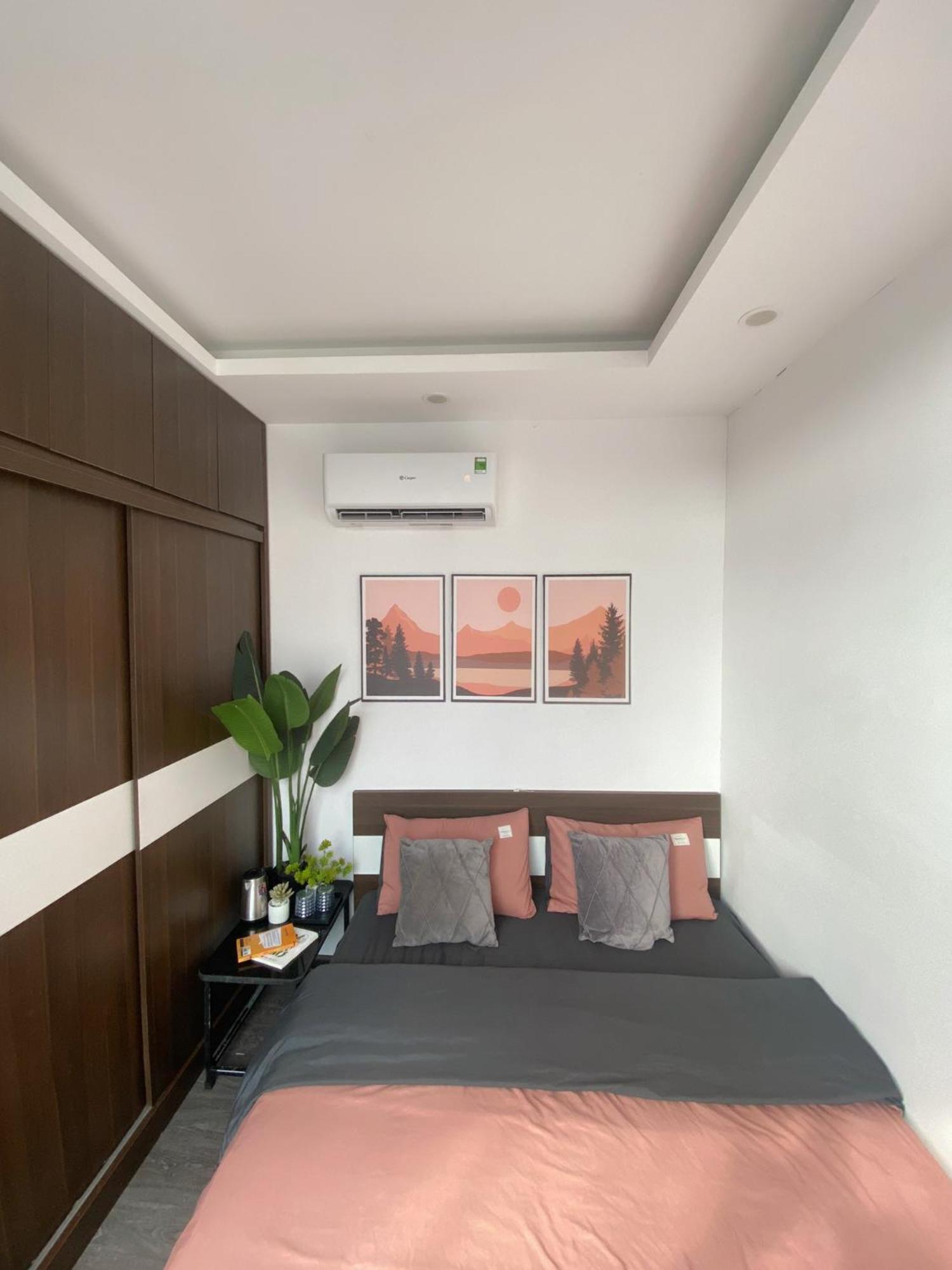 Michi House Chuong Duong Do, Can Ho 2 Phong Ngu 300m Toi Ho Guom Hanoi