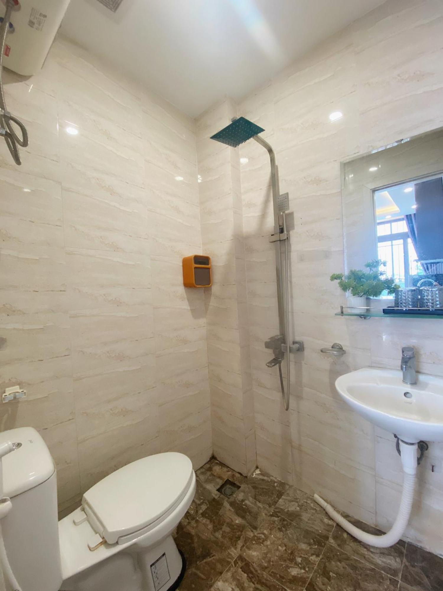 Michi House Chuong Duong Do, Can Ho 2 Phong Ngu 300m Toi Ho Guom Apartment