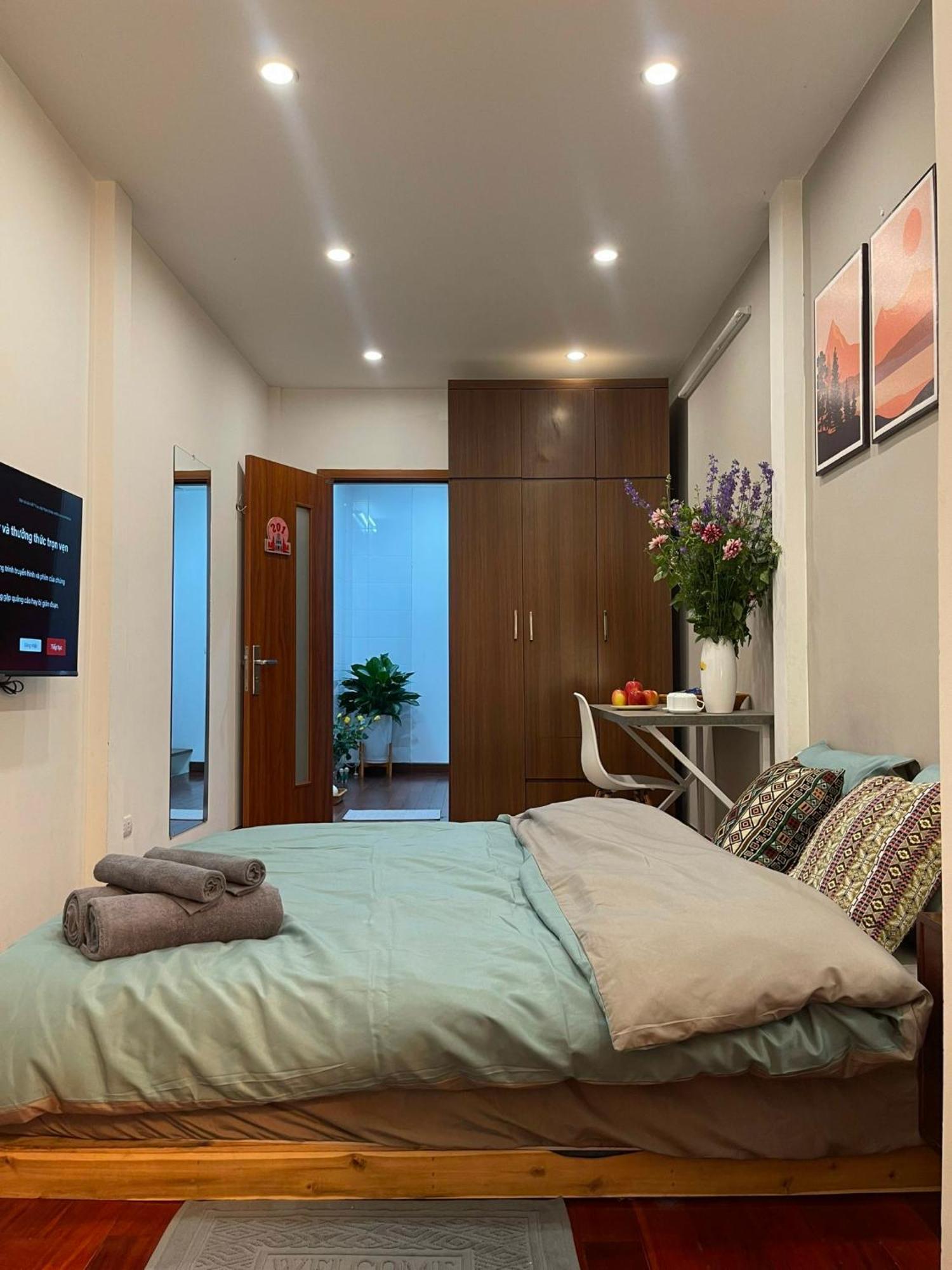Apartment Corner Hanoi
