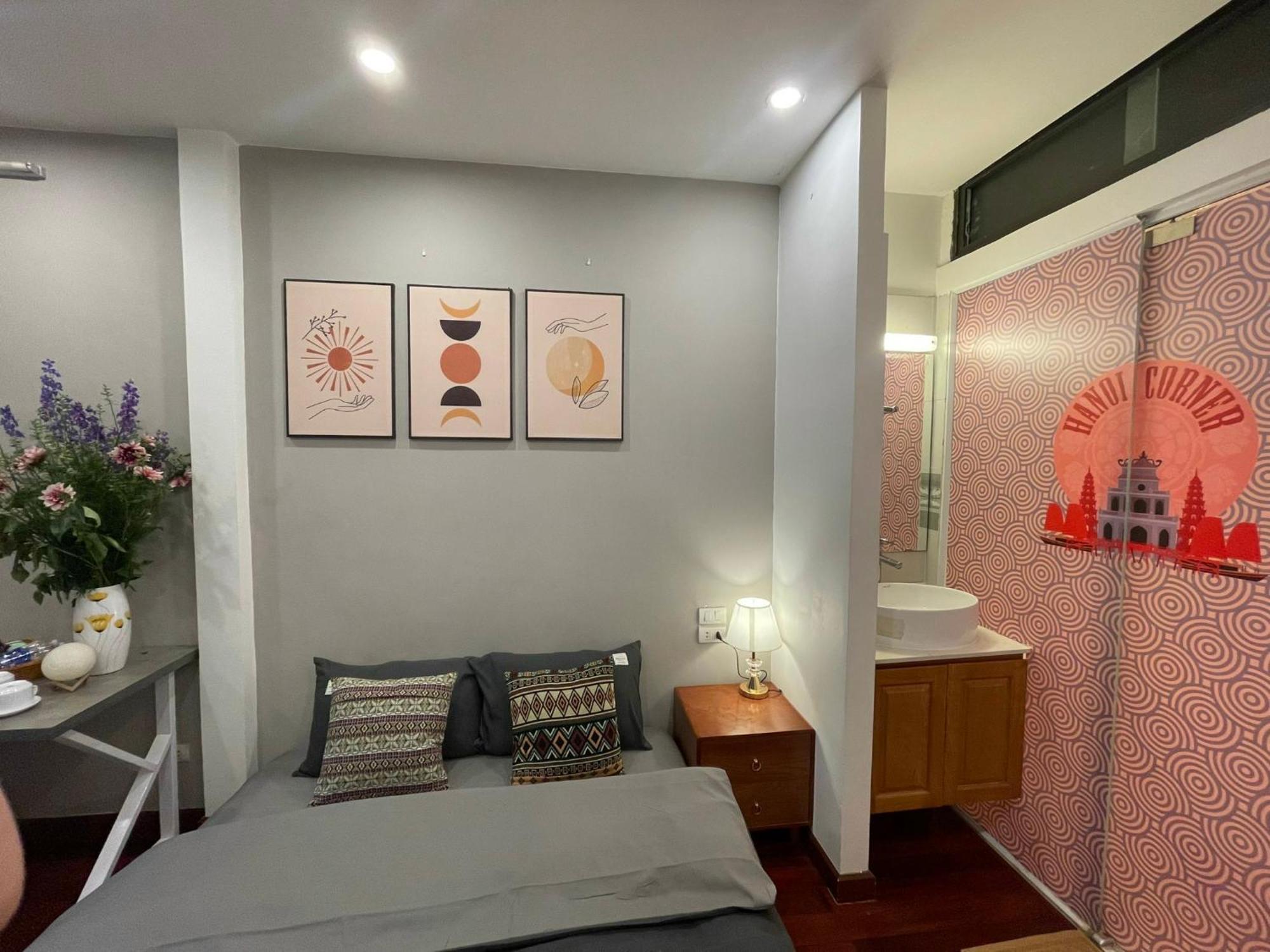 Corner Apartment