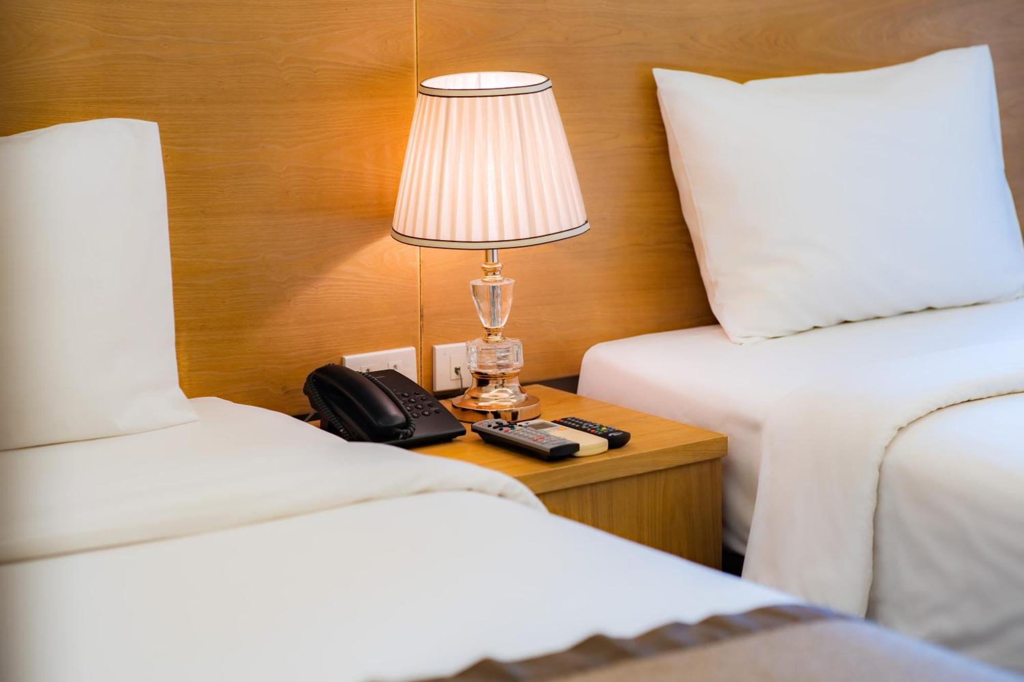 Riverside Hotel 4*