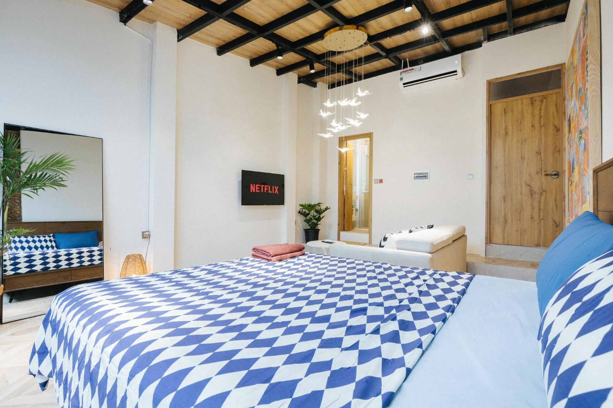 Thechanhsa Stylish Near Old Quarter Apartment