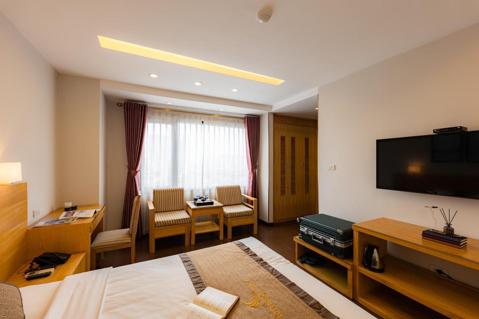 Hotel Riverside
