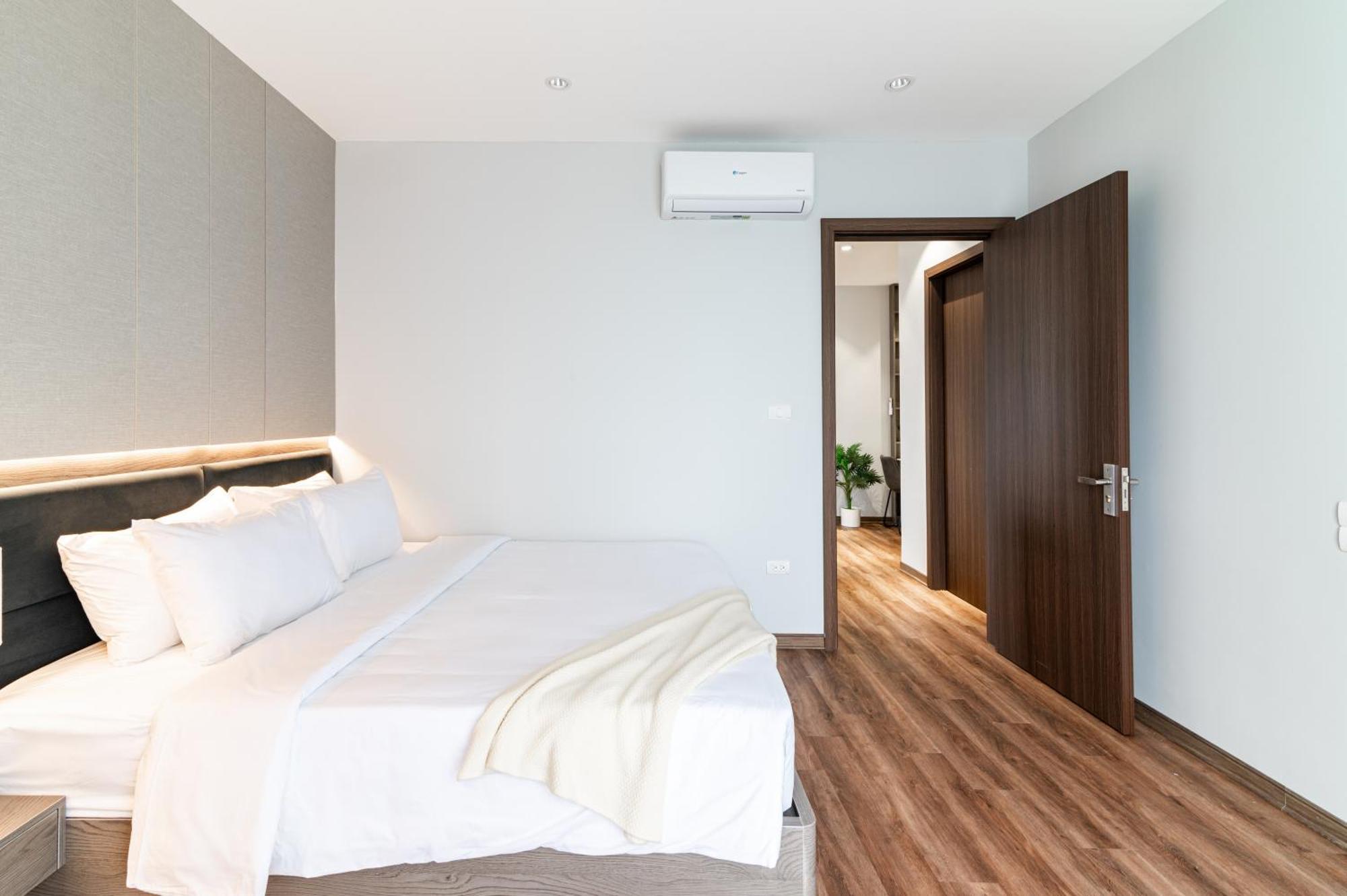 Hotel Luxe Paradise To Ngoc Van Hanoi