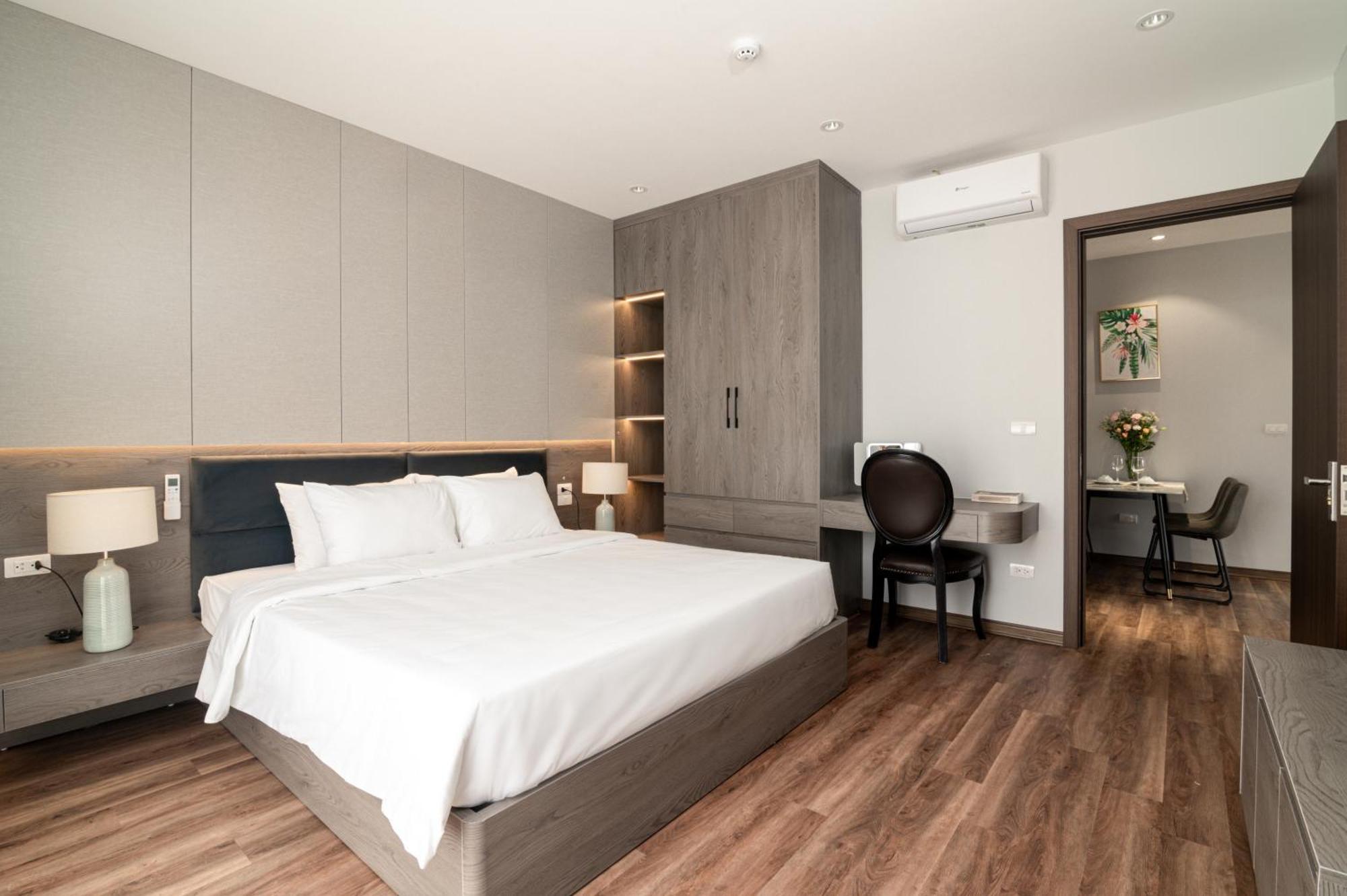 Luxe Paradise To Ngoc Van