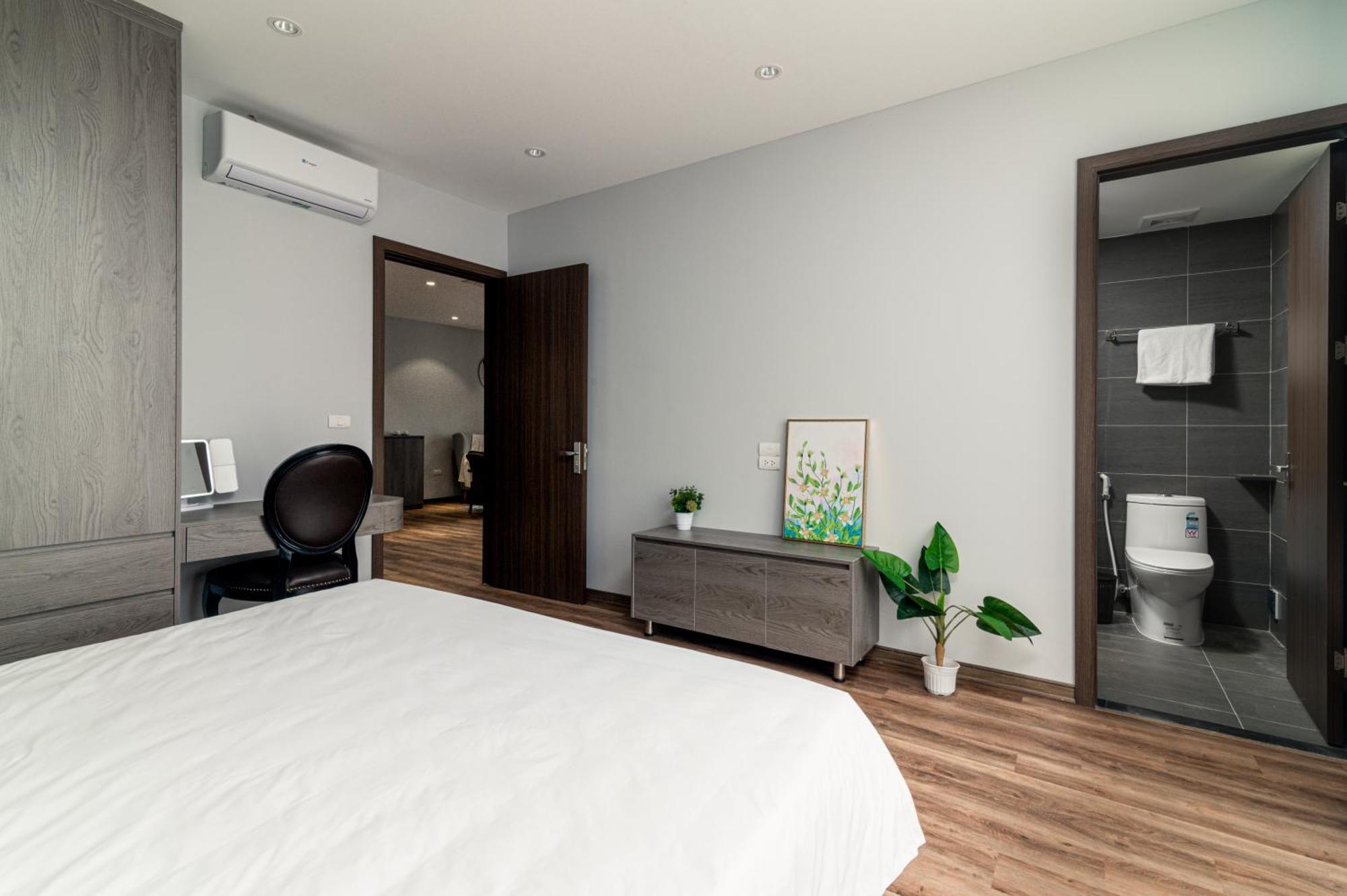 Luxe Paradise To Ngoc Van