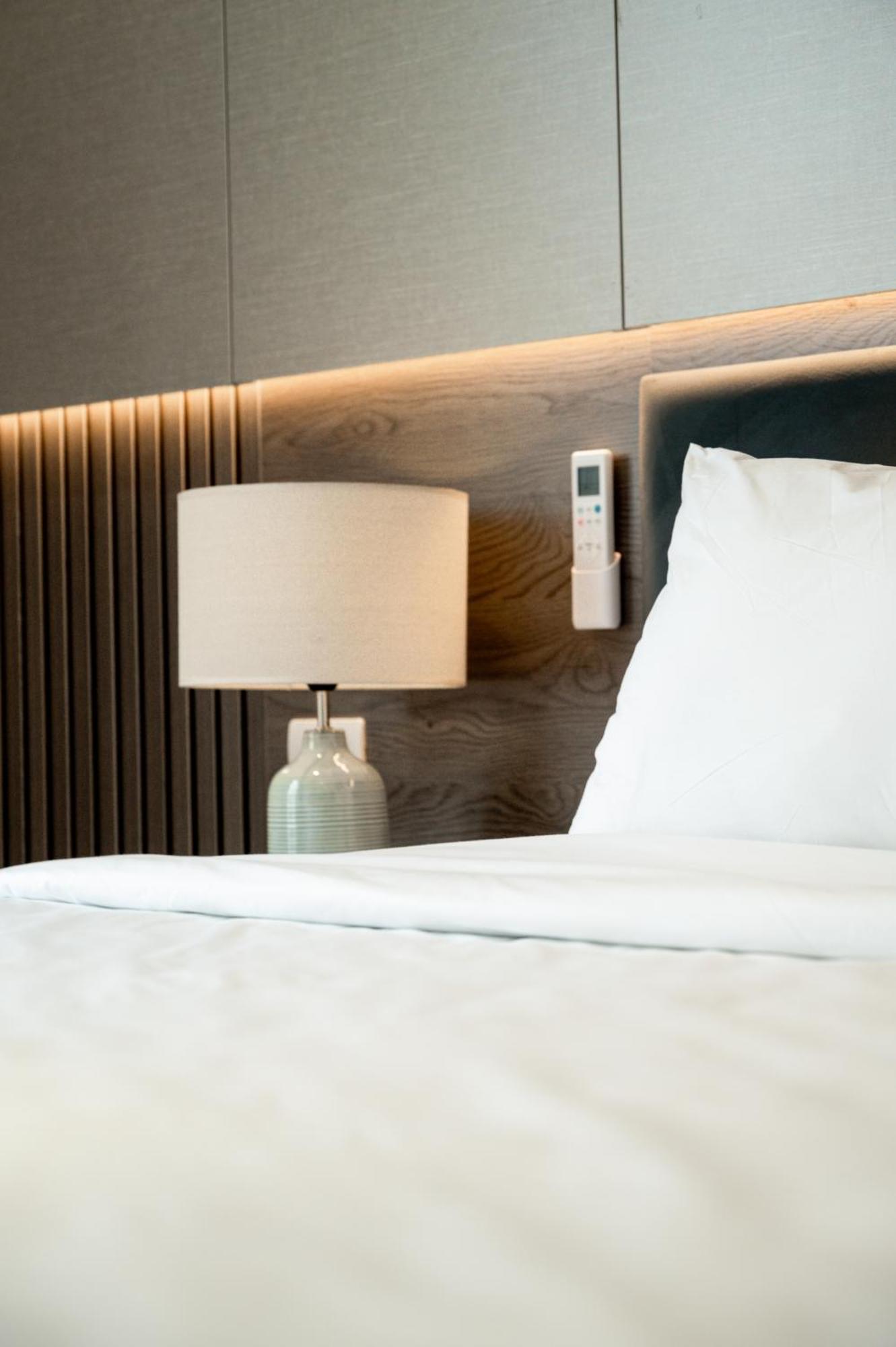 Luxe Paradise To Ngoc Van Hanoi