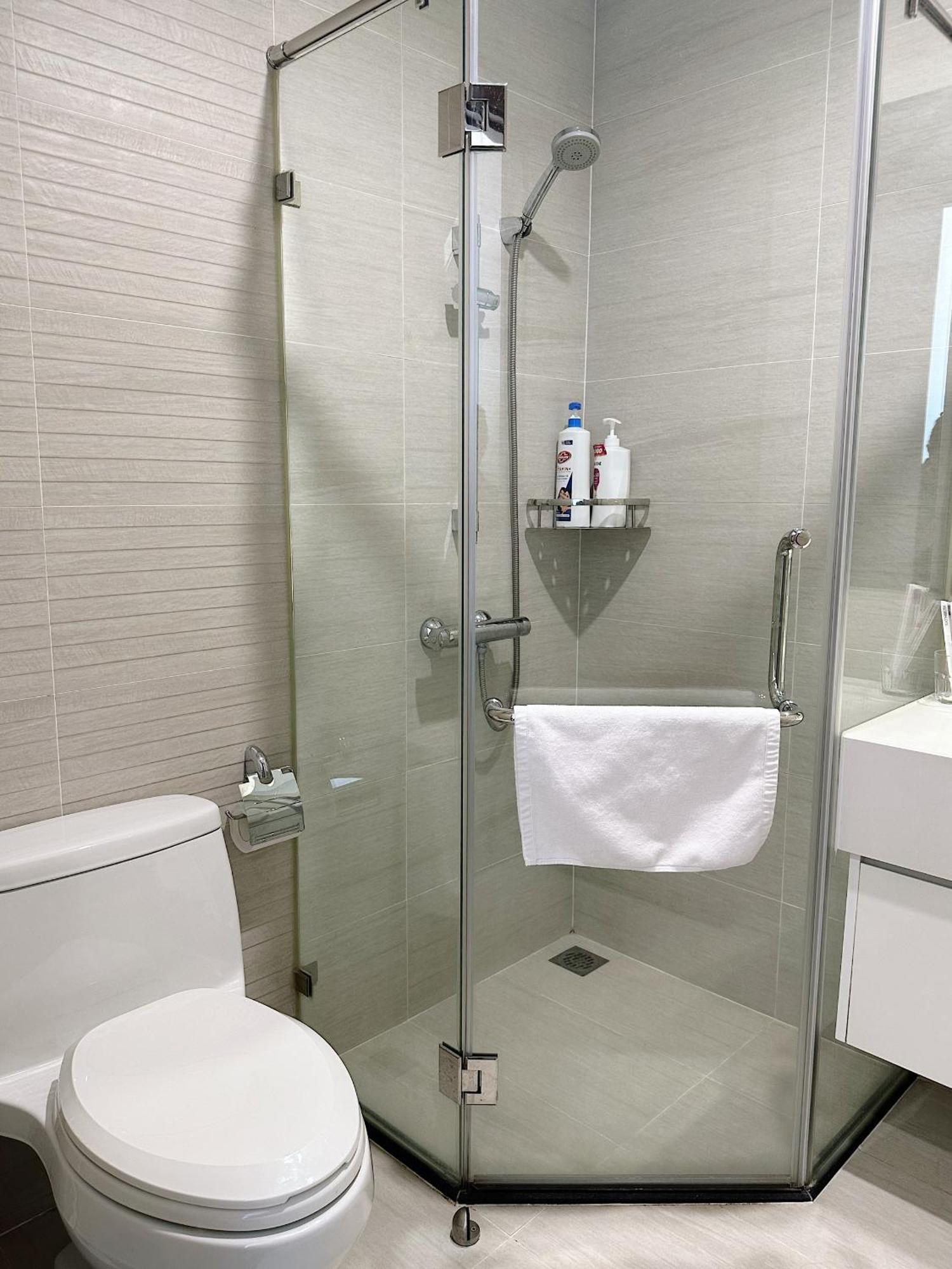 Serviced Vinhomes Skylake Aparthotel