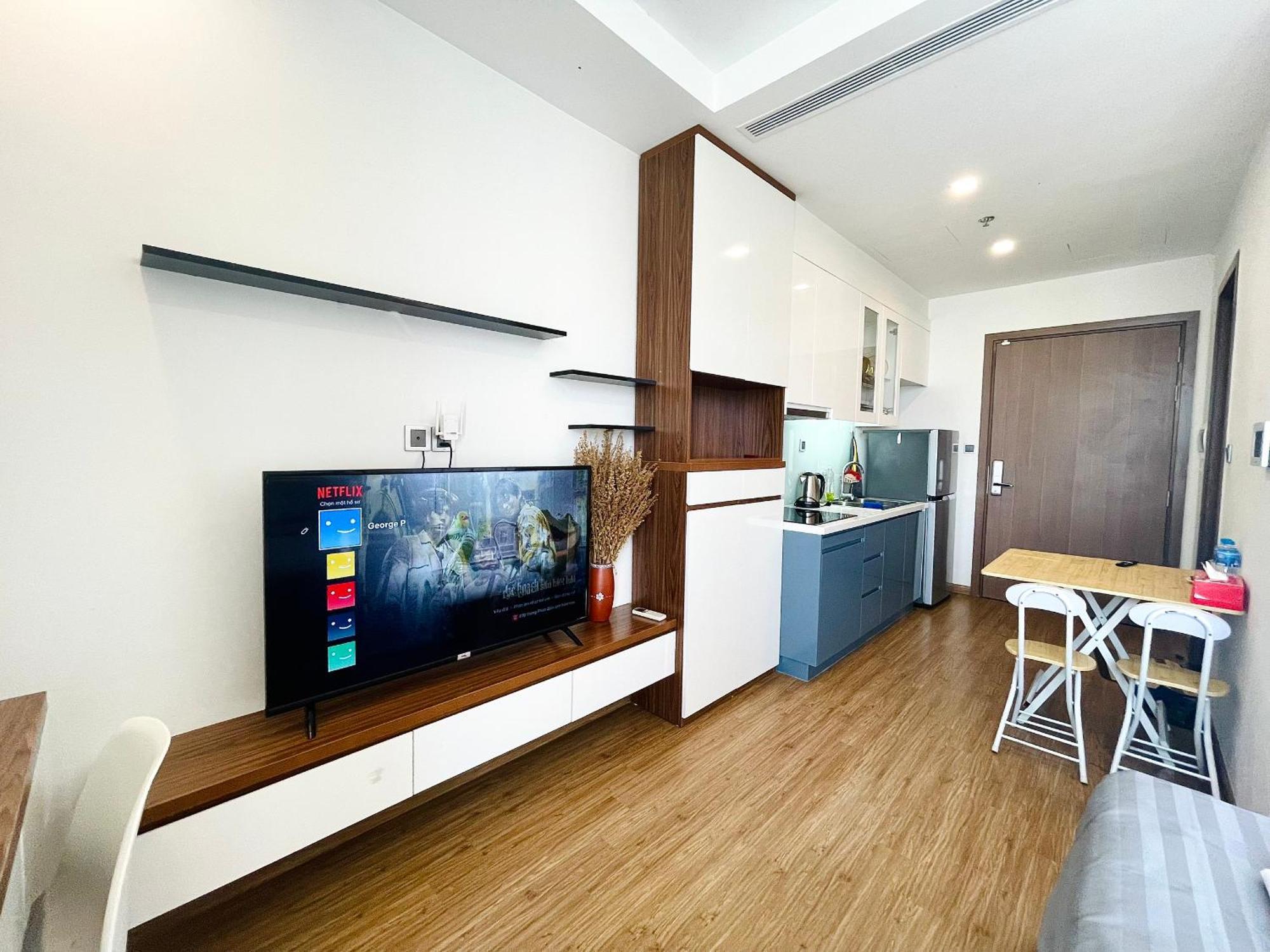 Apartment Kim's House - Vinhomes Bay For Rent
