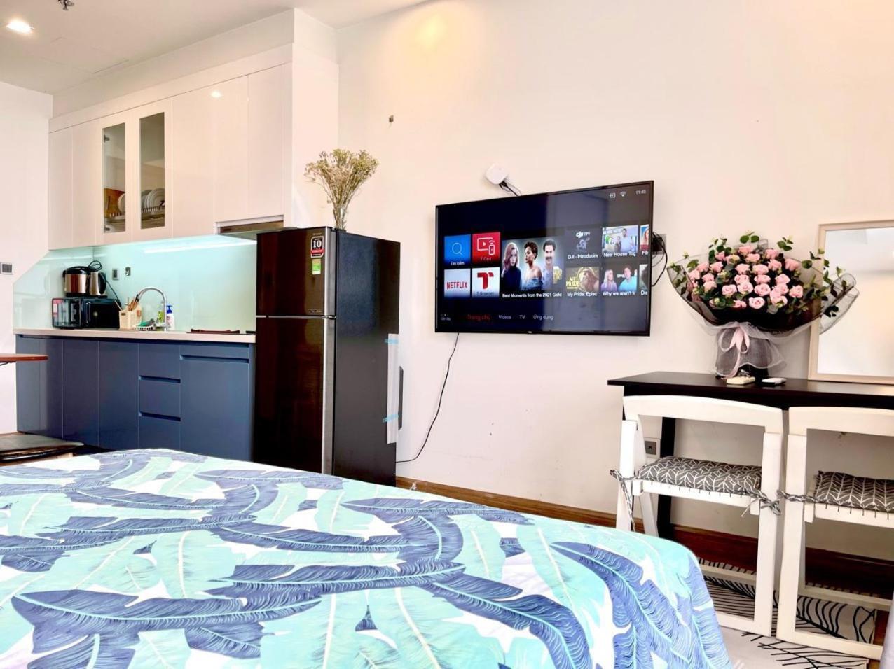 Kim's House - Vinhomes Bay For Rent *