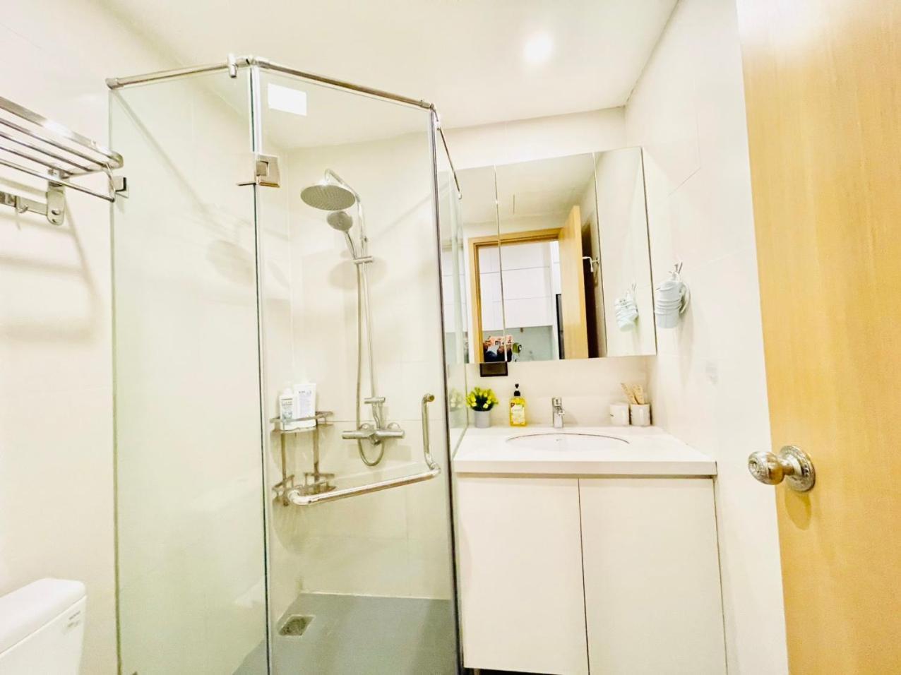 Apartment Kim's House - Vinhomes Bay For Rent *