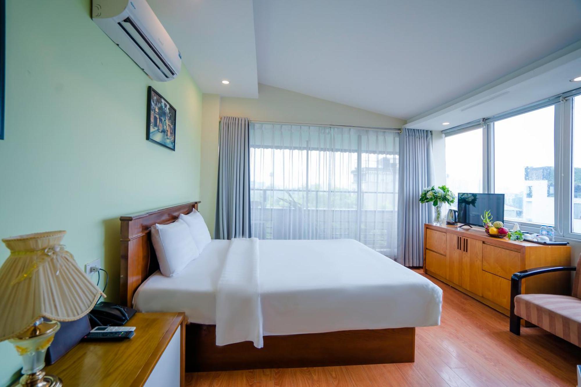 View & Khách sạn 4*