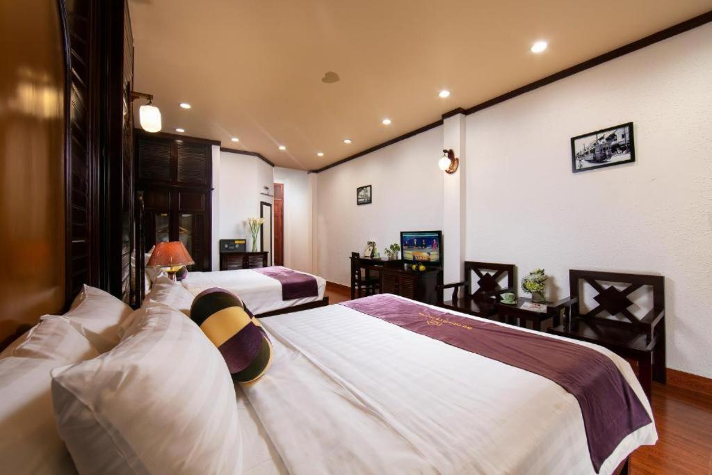 Impressive Boutique Hotel Hanoi
