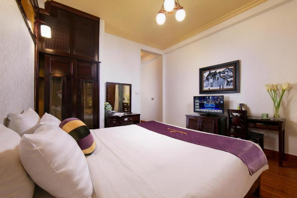 Impressive Boutique Hotel Hanoi