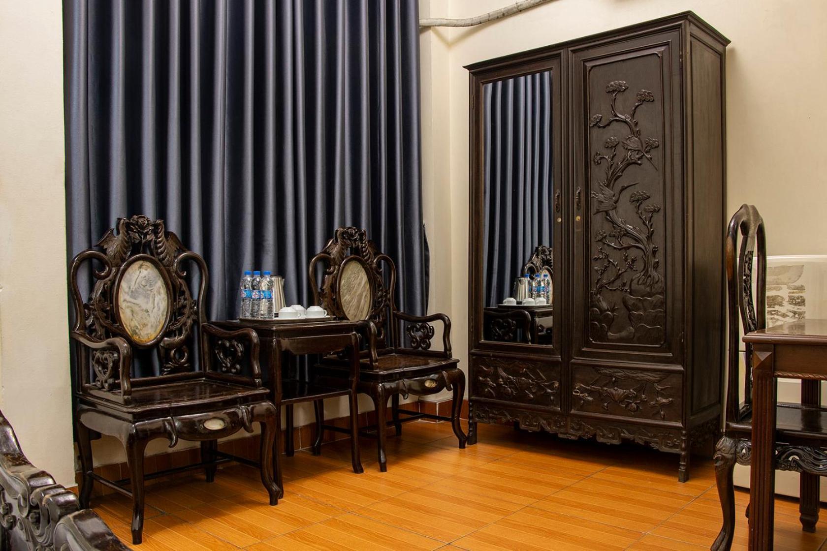 Hostel Group Nest Hanoi