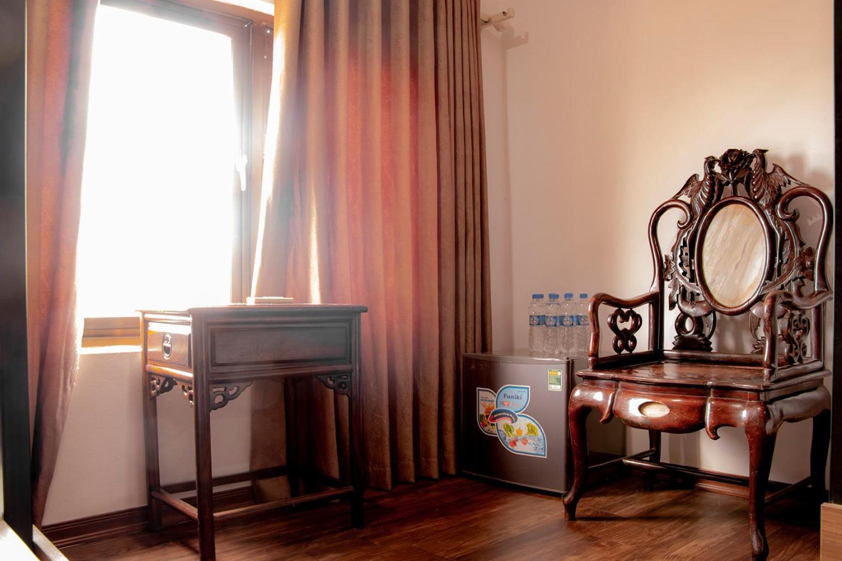 Group Nest Hanoi