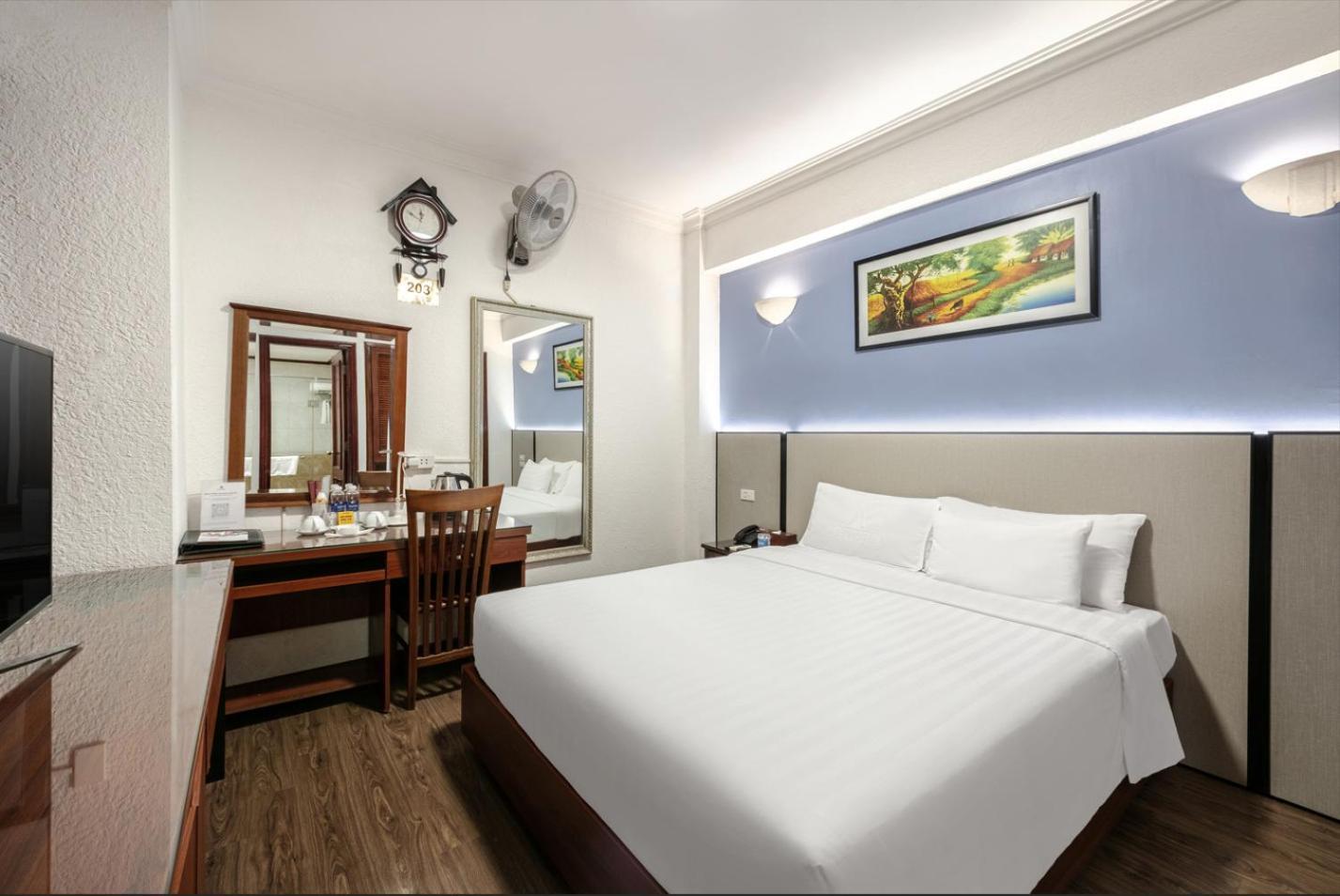 A25 - 44 Hang Bun 2* Hanoi