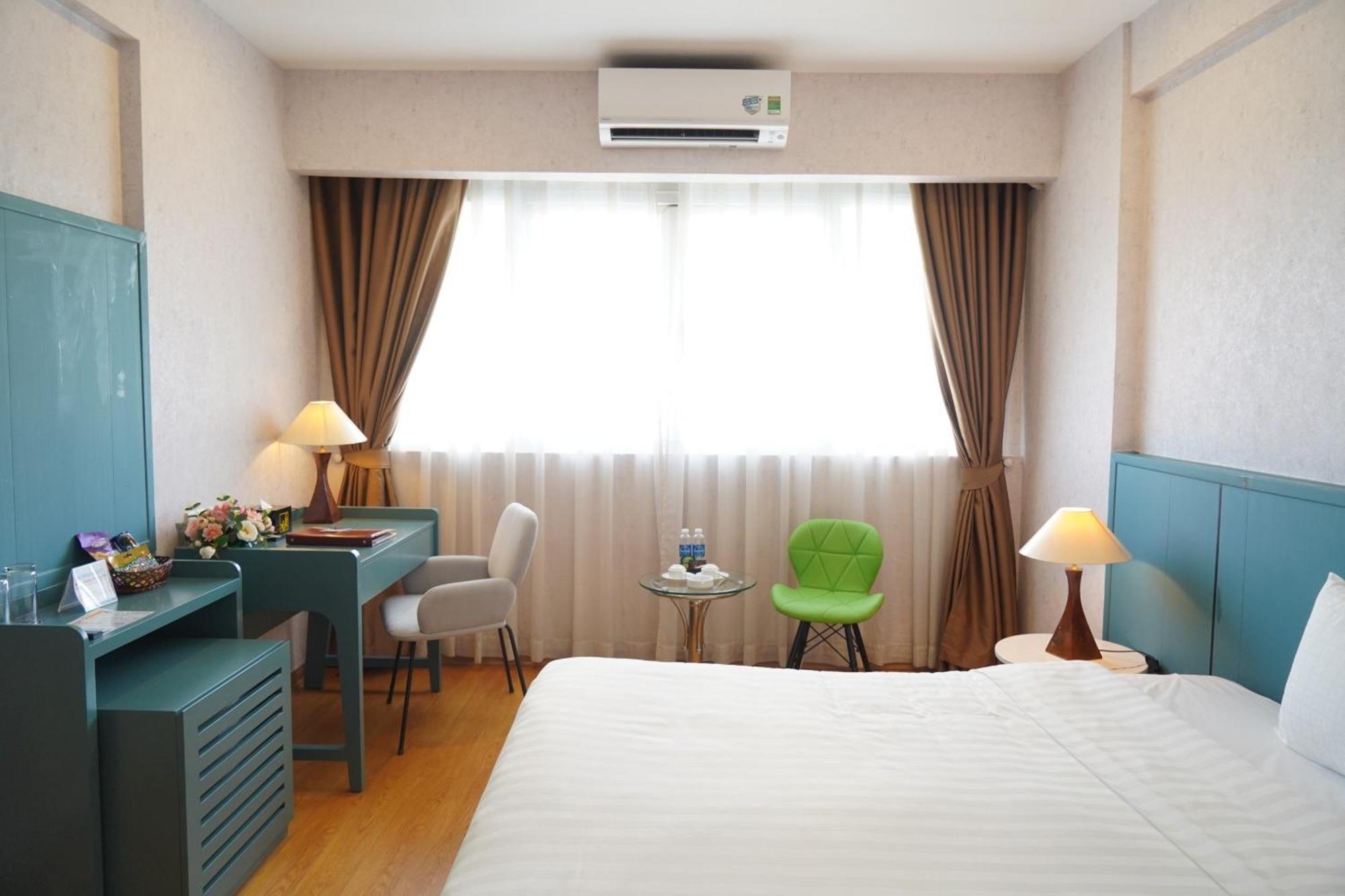 Hotel Bao Son International
