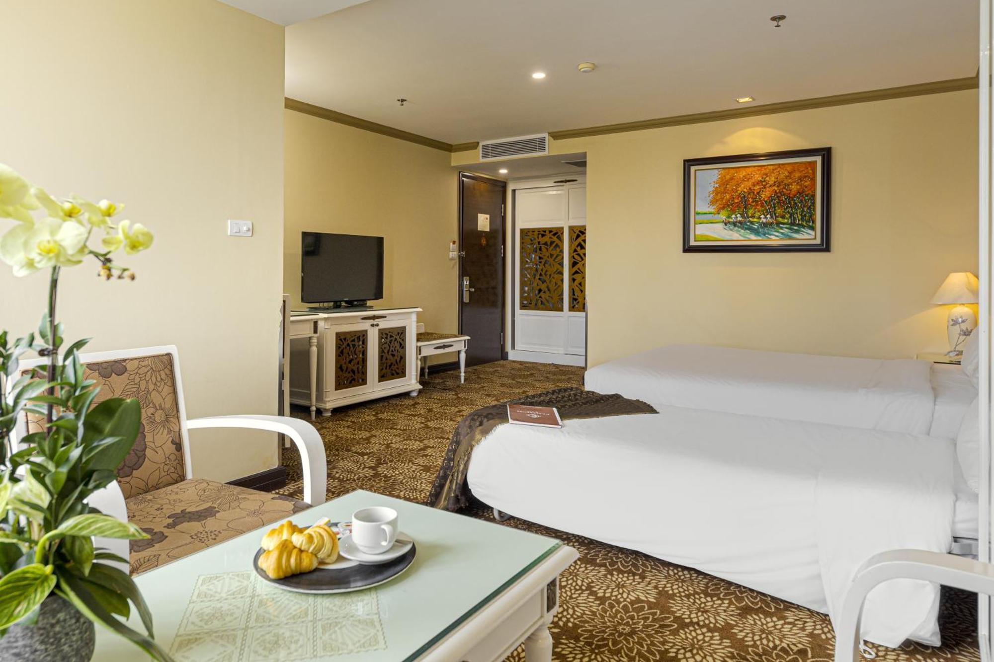 Chalcedony Grand 4* Hanoi
