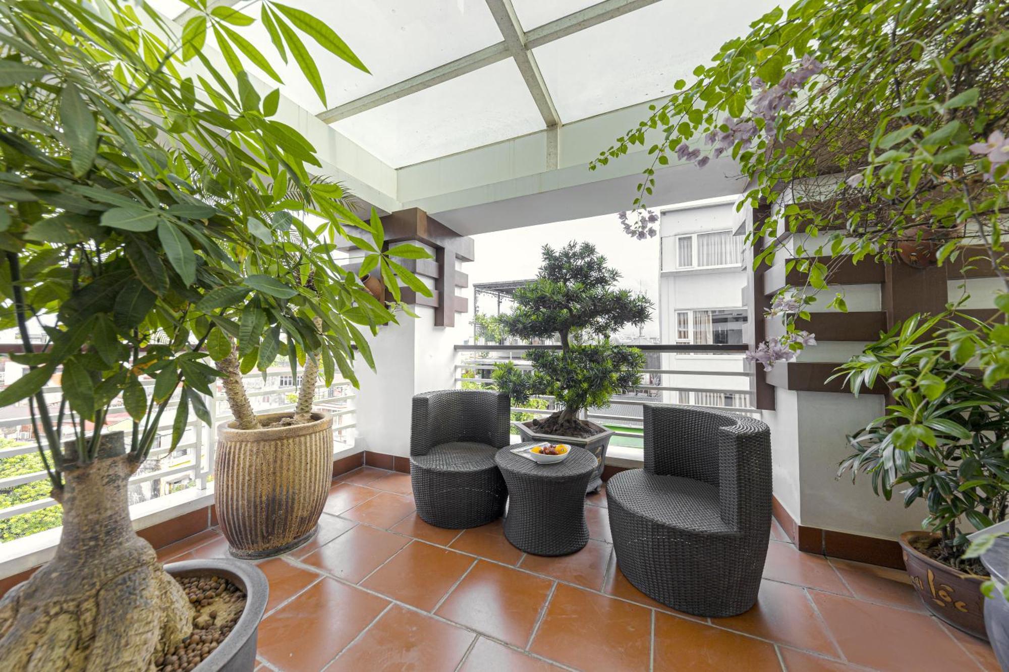 Chalcedony Grand Hotel Hanoi