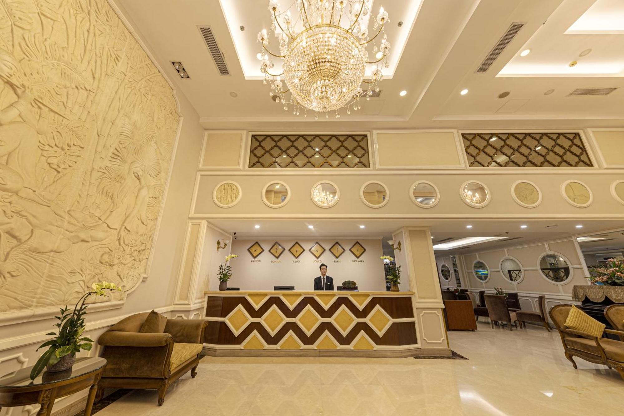 Chalcedony Grand Hotel Hanoi