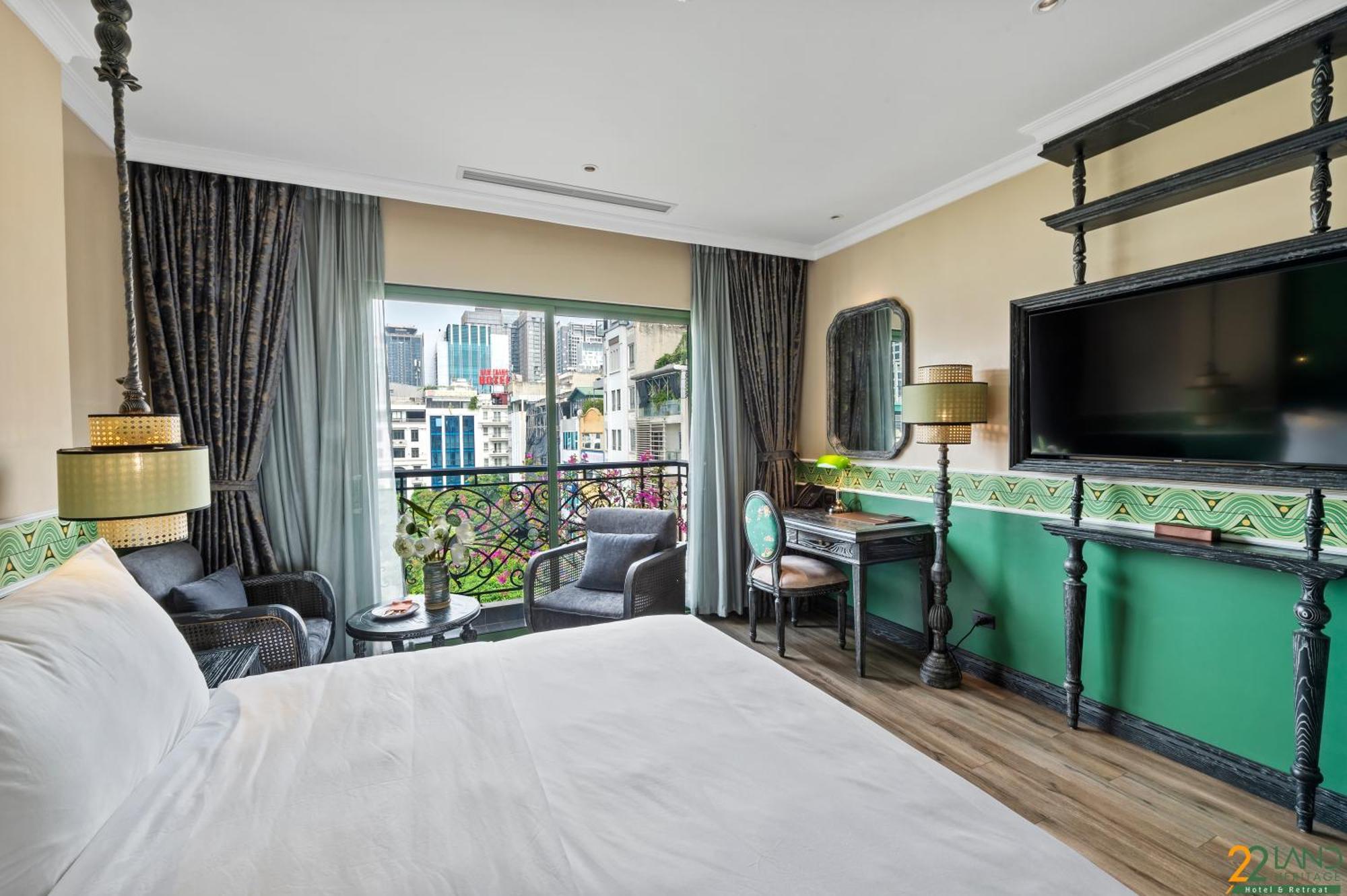 22land Heritage & Retreat Hotel
