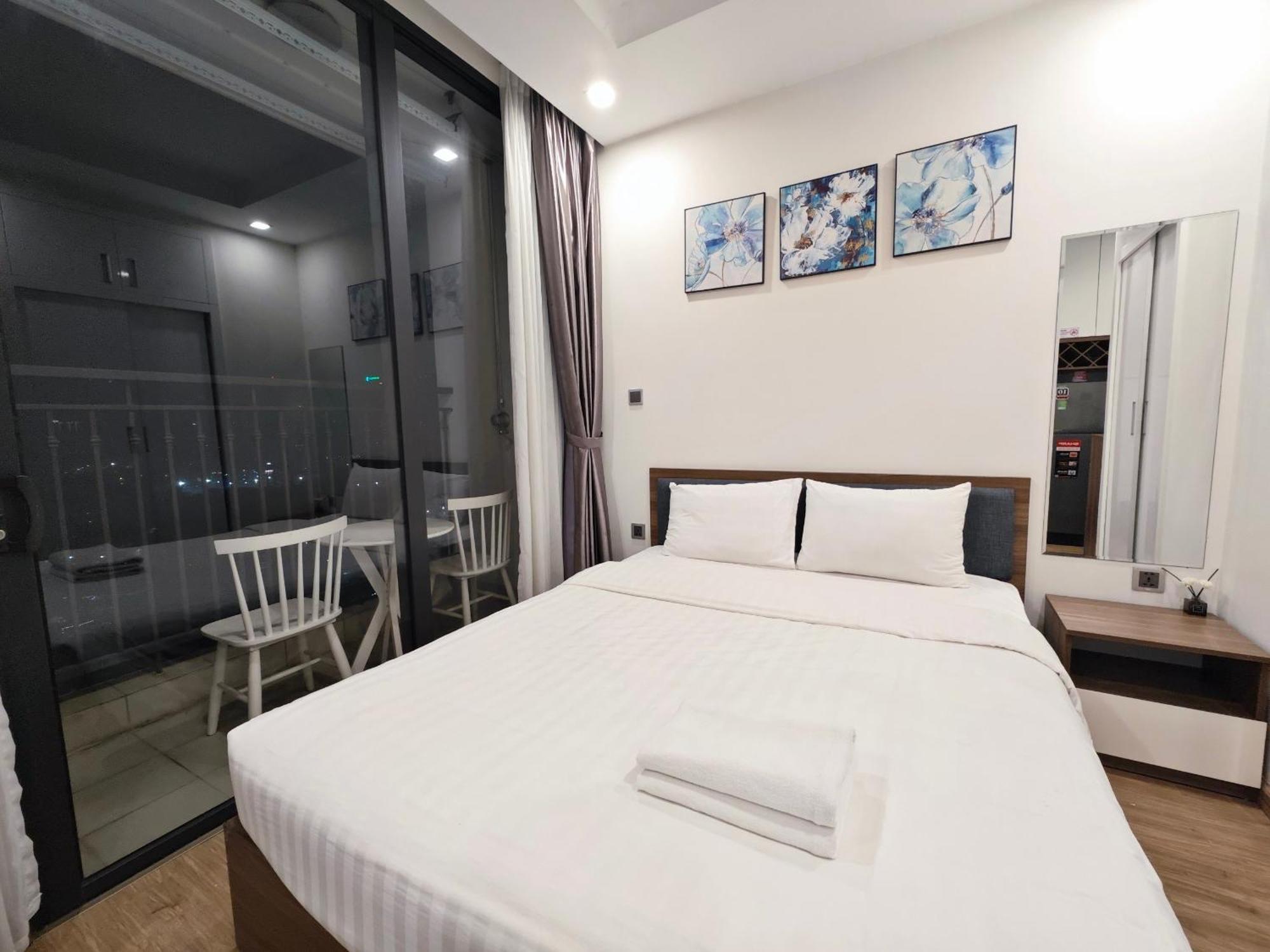 Kim's House - Vinhomes Bay For Rent Apartment