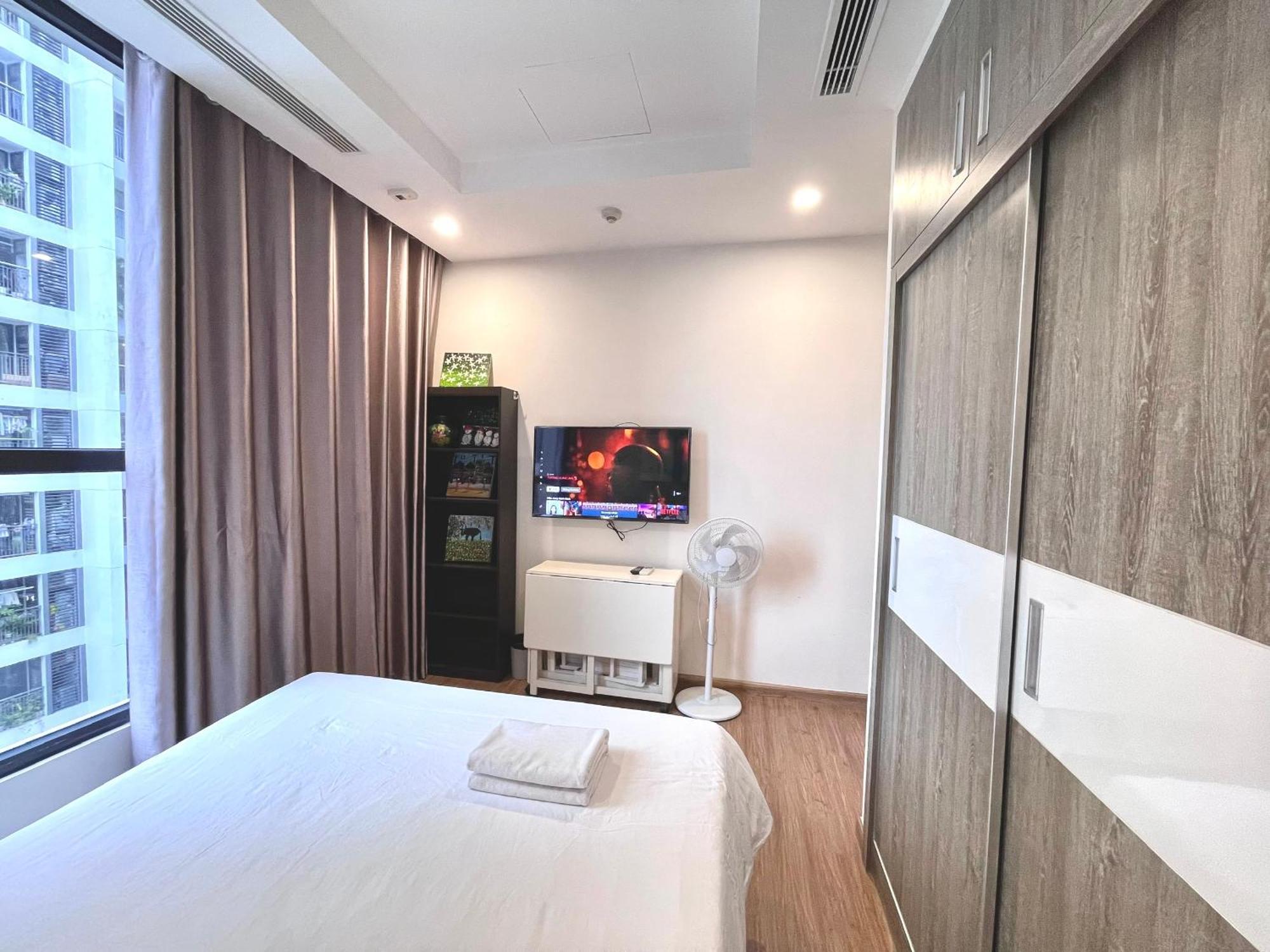 Apartment Kim's House - Vinhomes Bay For Rent *
