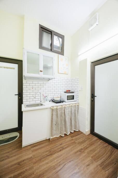 Lovely Near Train Street - Old Quarter - Netflix *