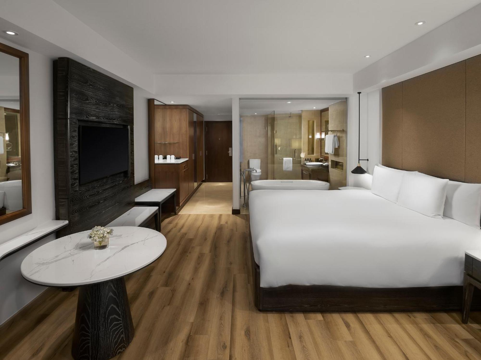 Sheraton West Hotel Hanoi